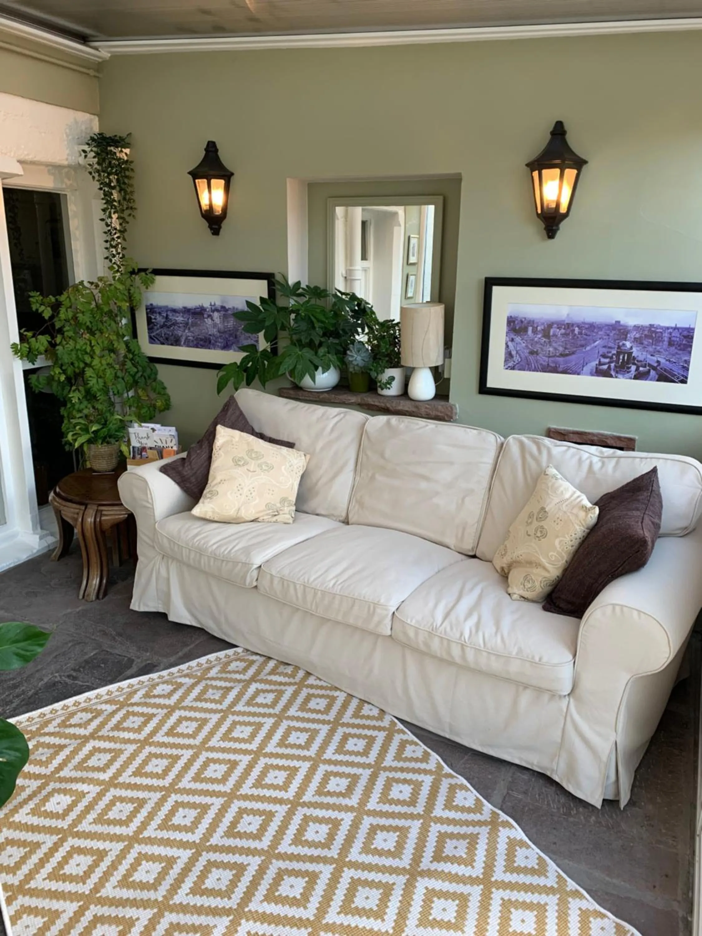 Seating area in No 3