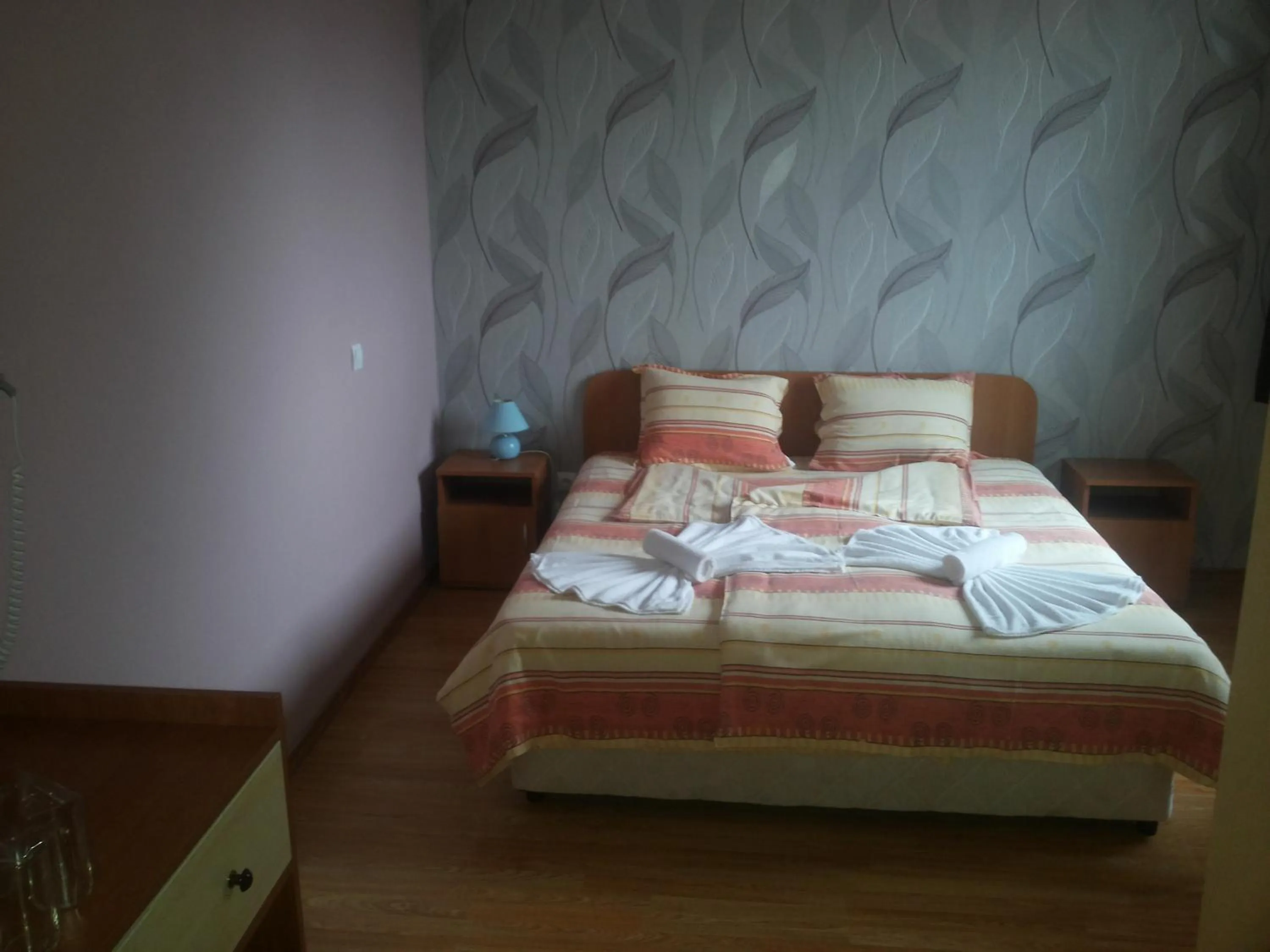 Bedroom, Bed in Hotel Gazei