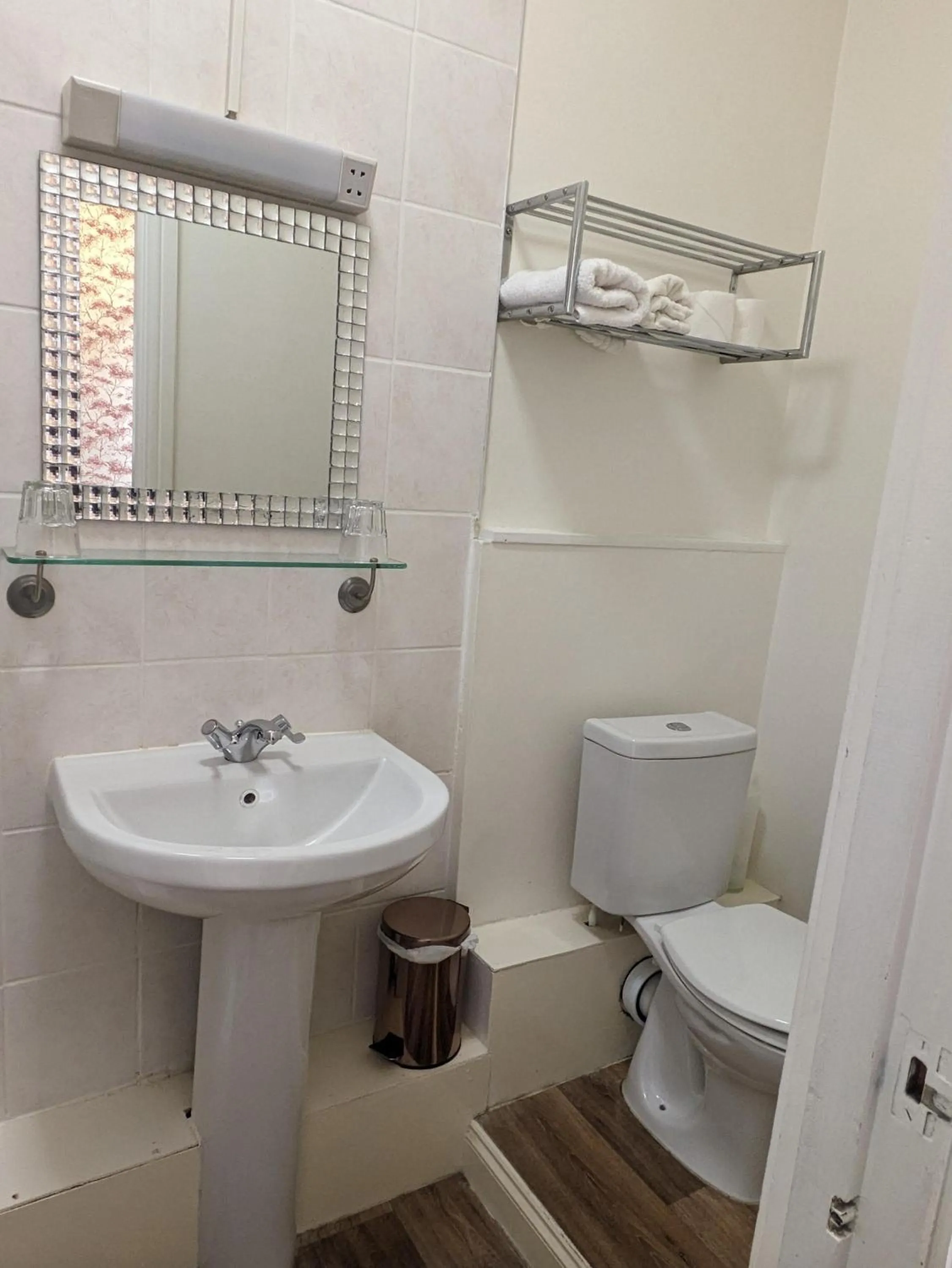 Toilet in Charles Cotton Hotel