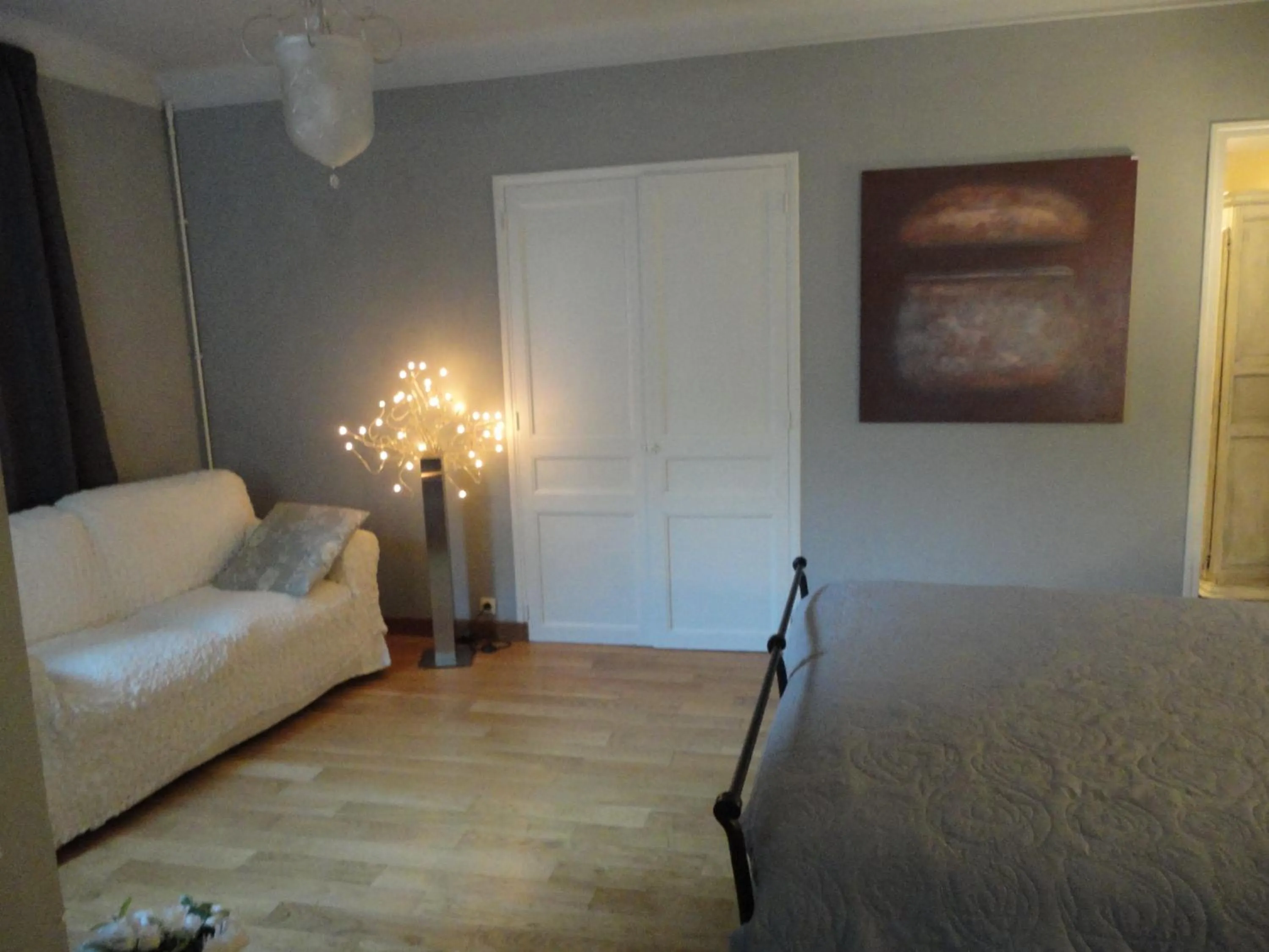 Photo of the whole room, Bed in La Maison d'Hocquincourt