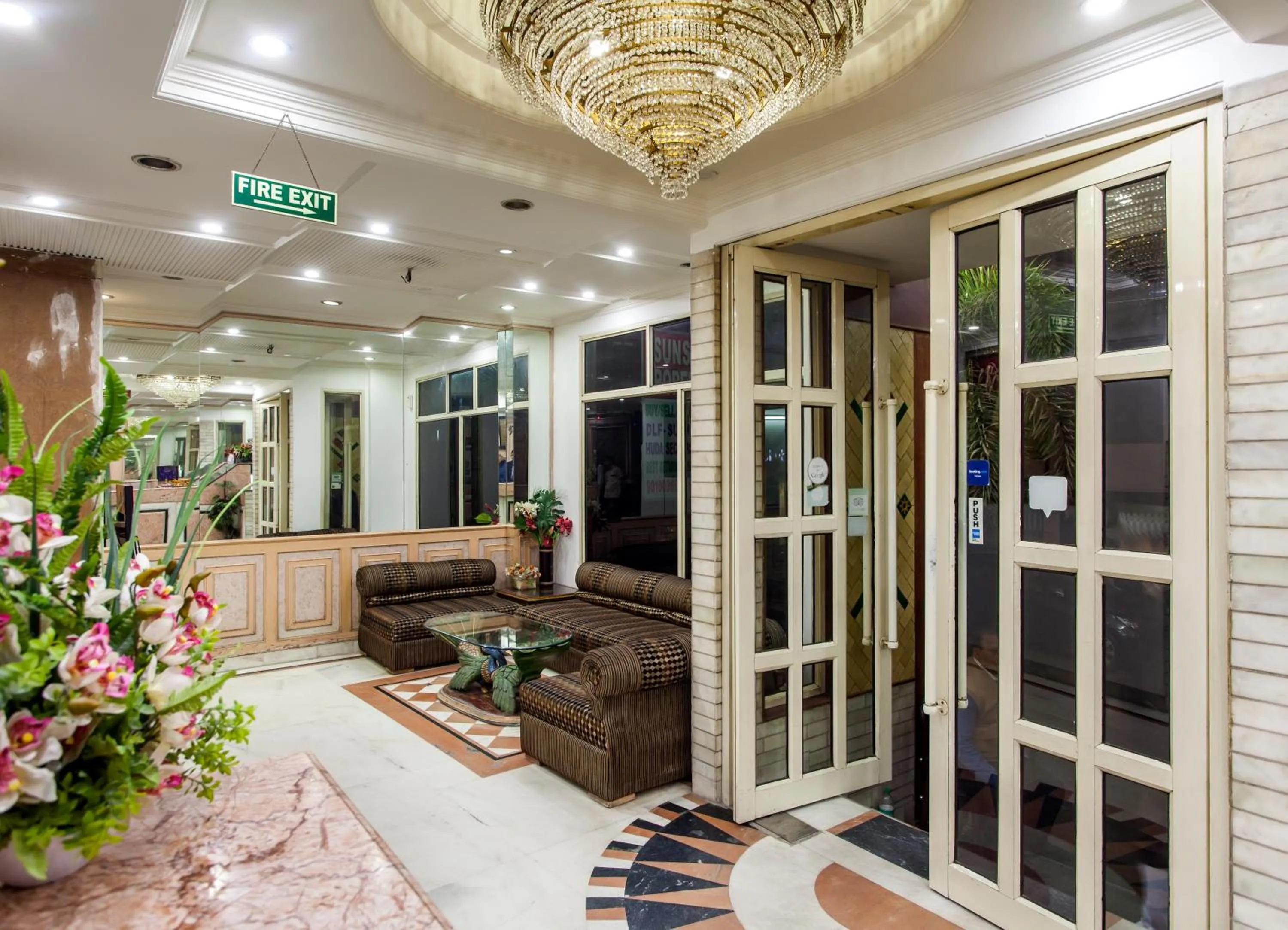 Lobby or reception in Hotel Sunstar Residency