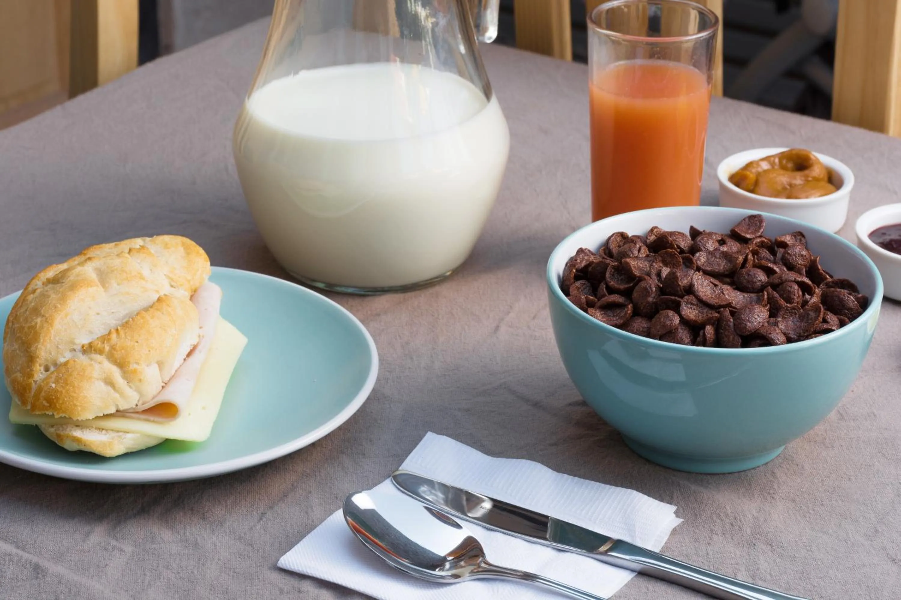 Breakfast in Hostal Casa Aborigen