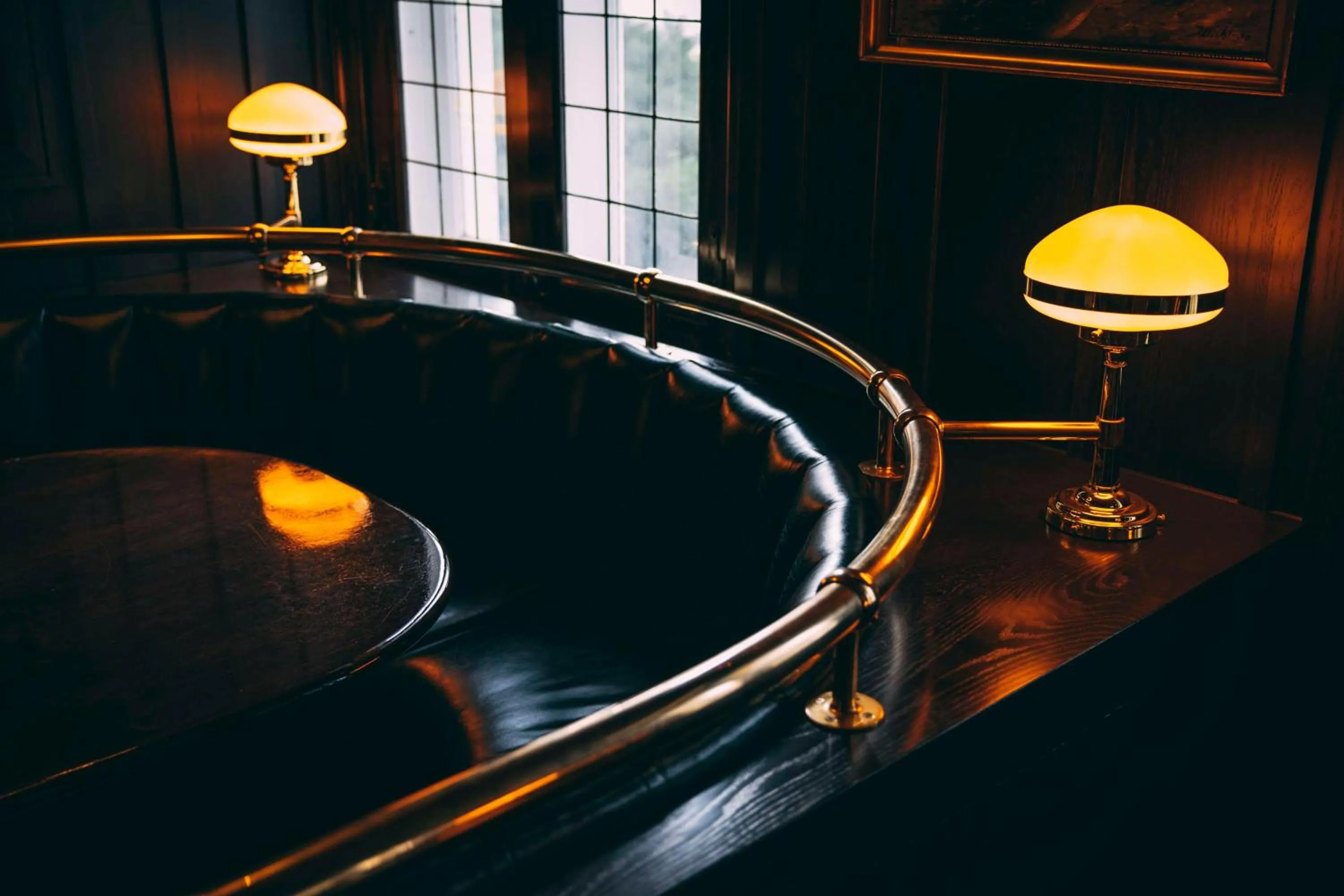 Dining area in Graduate by Hilton Evanston
