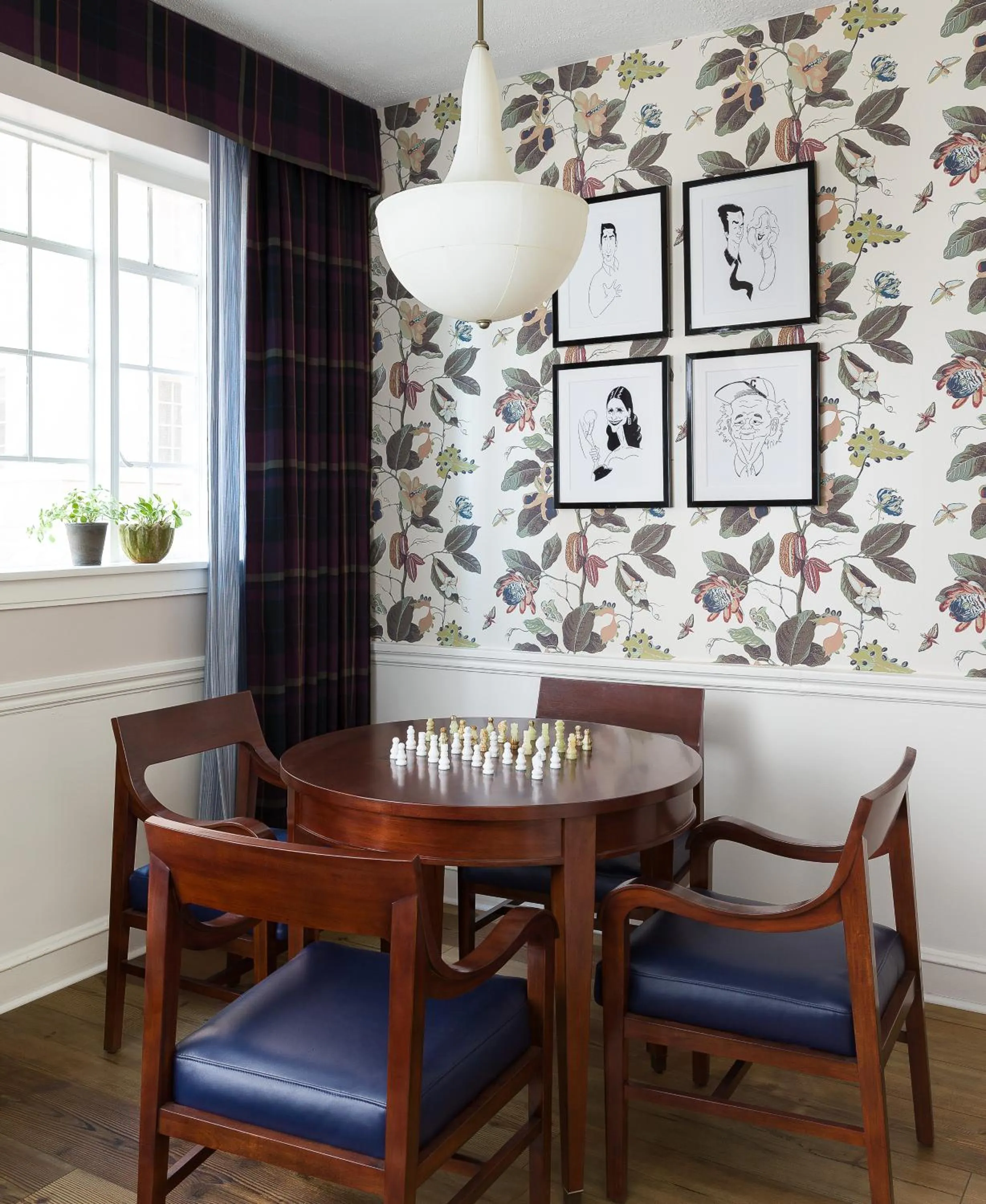 Living room in Graduate by Hilton Evanston