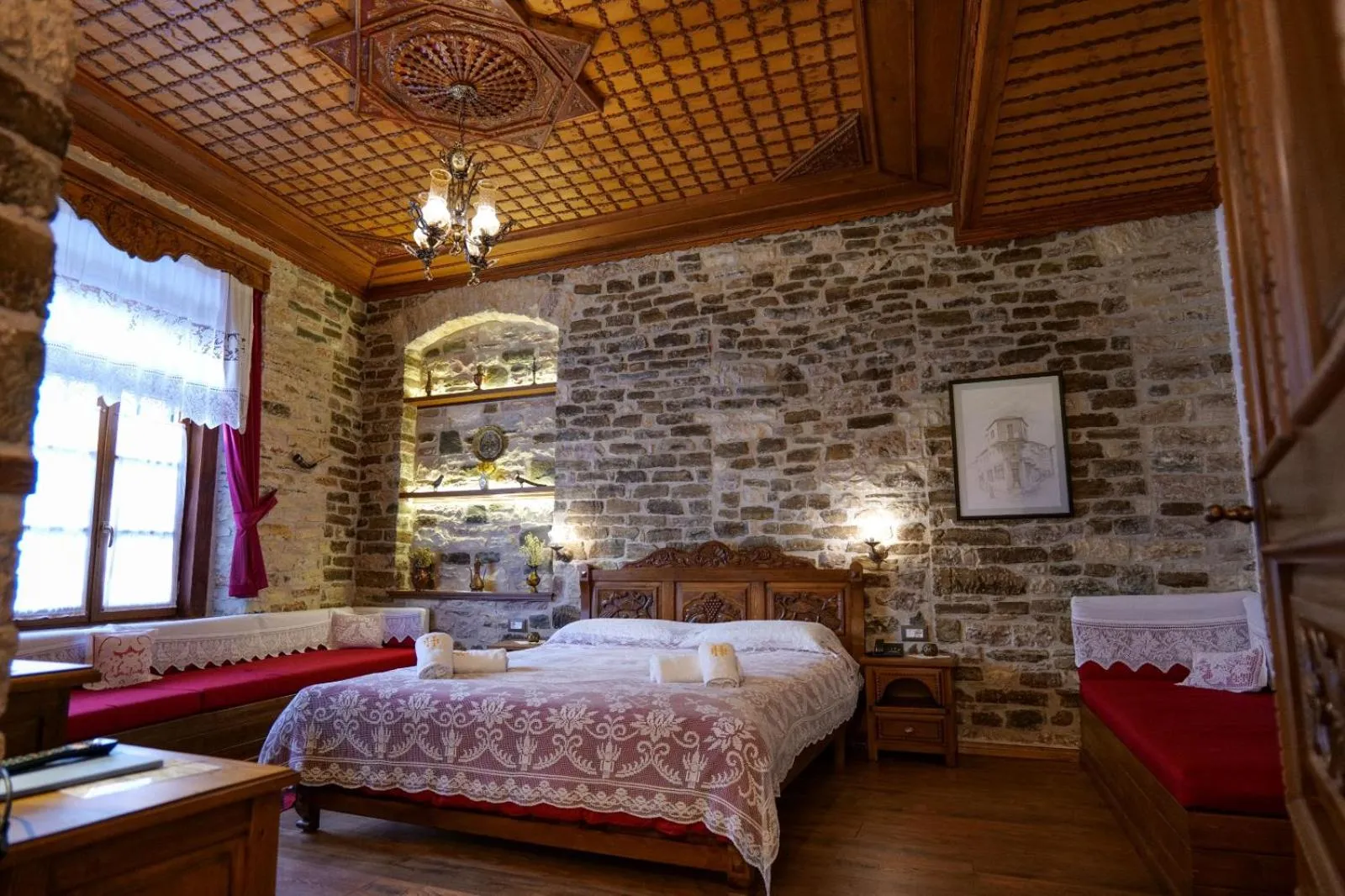 Photo of the whole room in Hotel Bineri