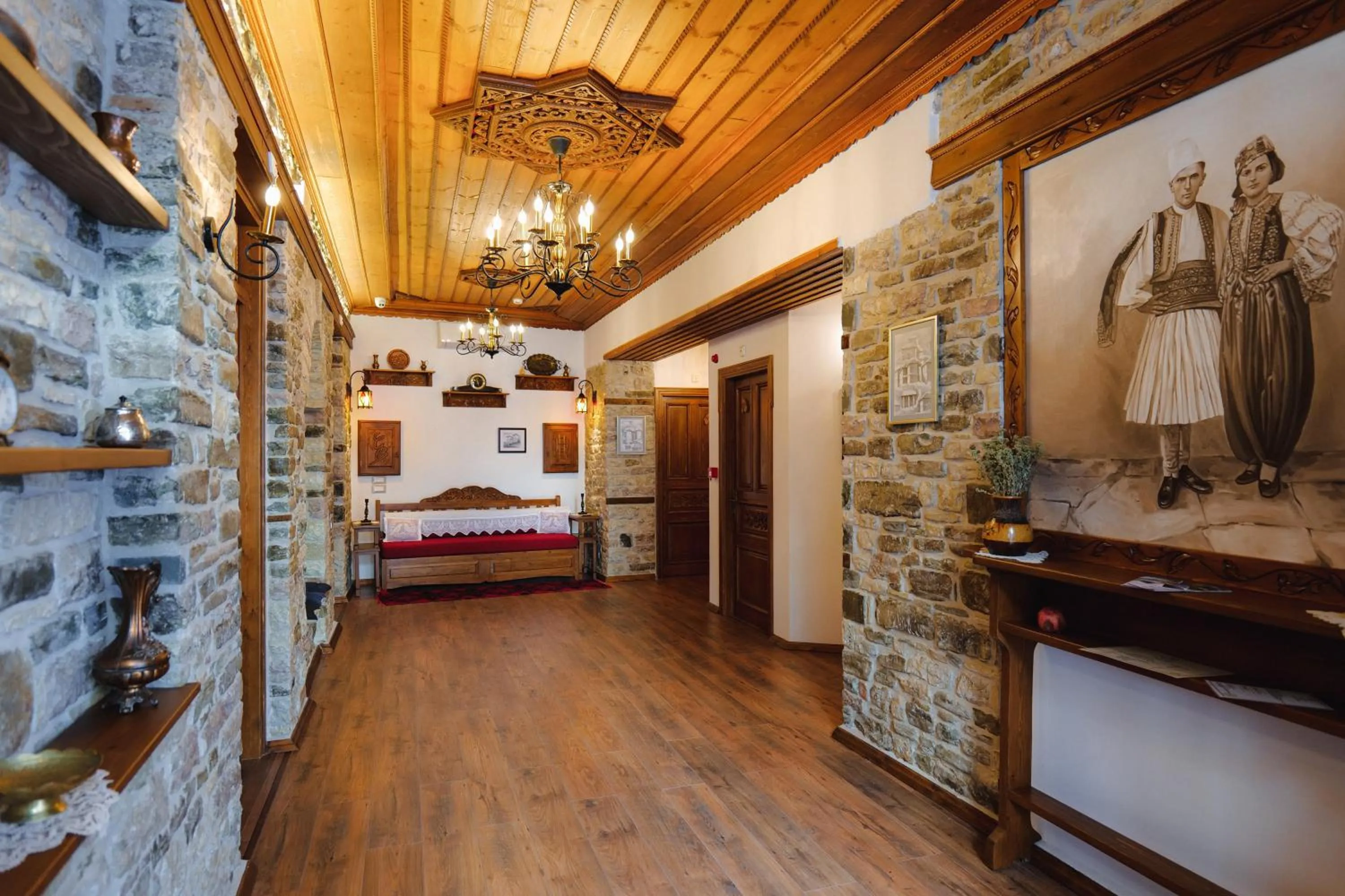 Photo of the whole room in Hotel Bineri