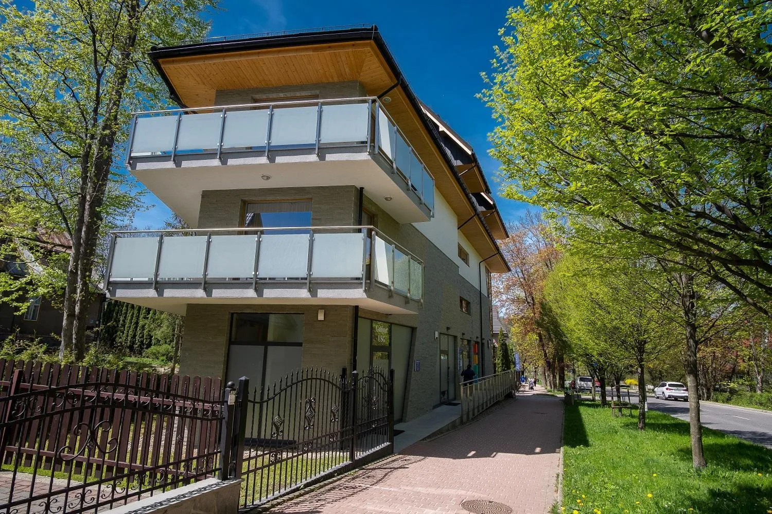 Property building in Apart-Center Sienkiewicza