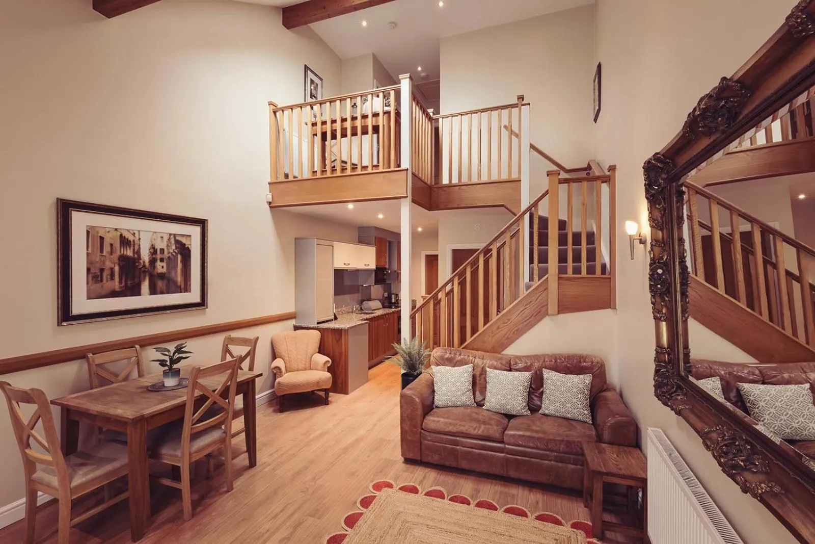 Longlands Inn & Cottages