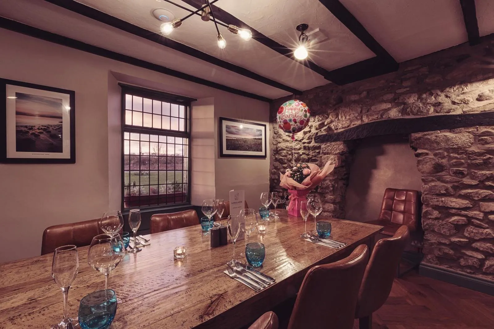 Dining area in Longlands Inn & Cottages