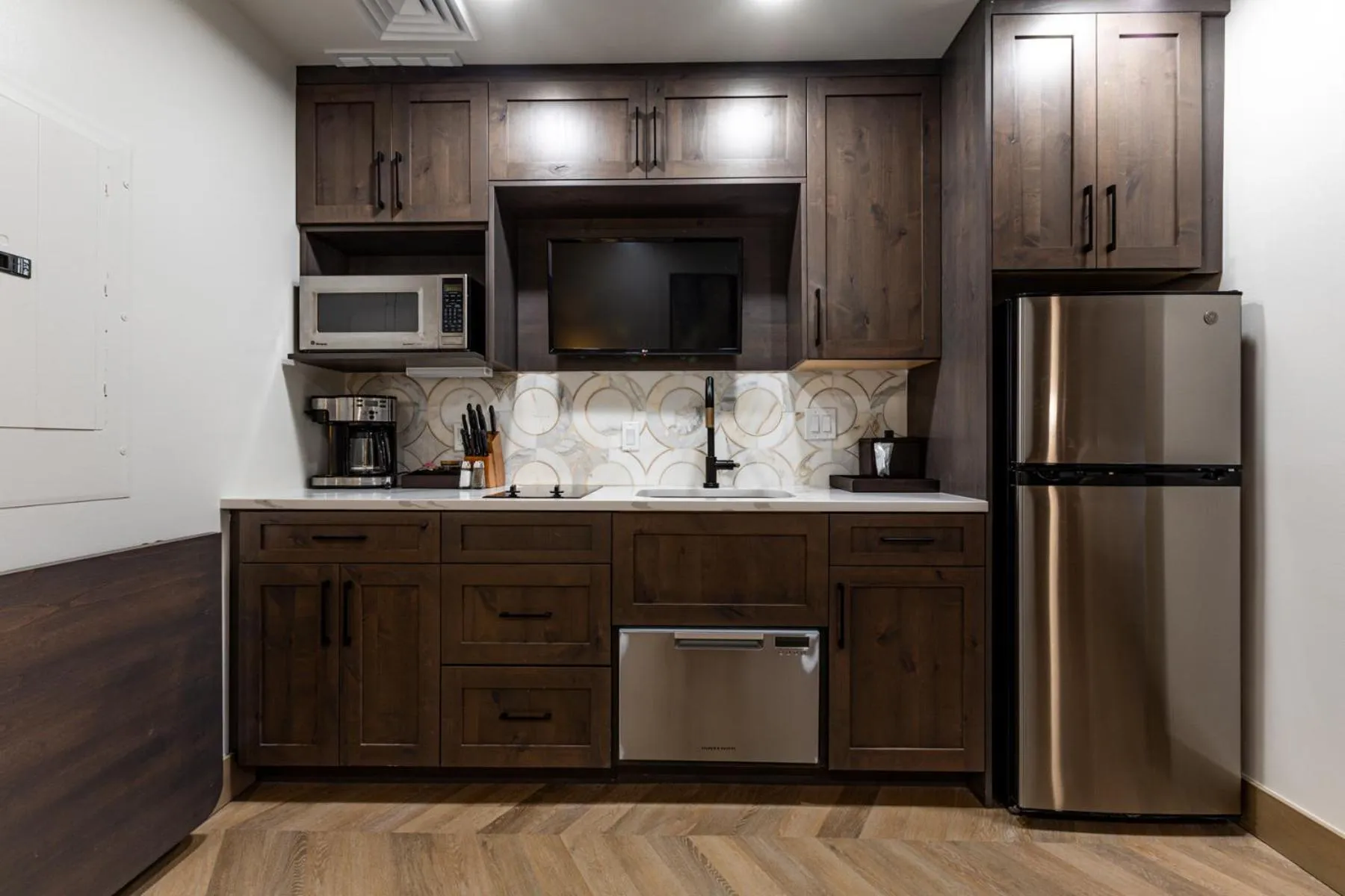 Kitchen or kitchenette in Condos at Canyons Resort by White Pines