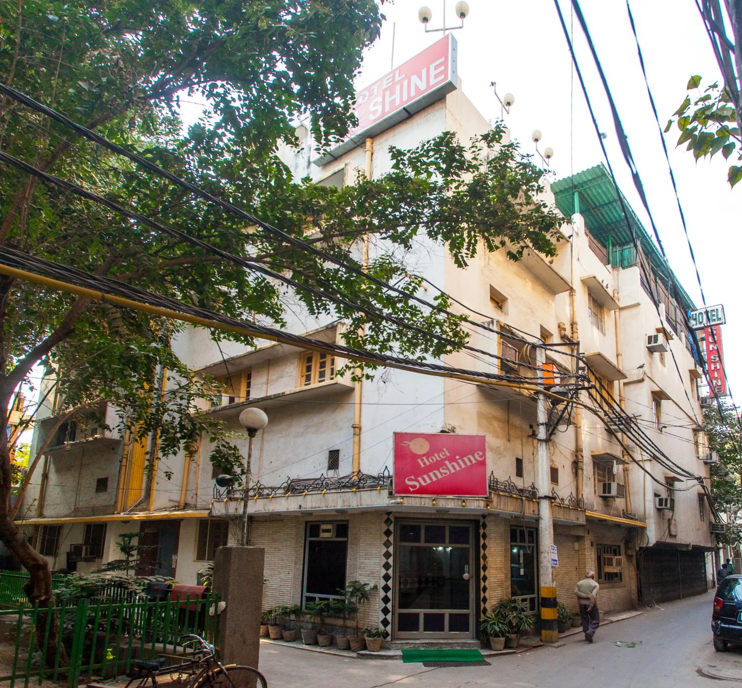 Facade/entrance in Hotel Sunshine