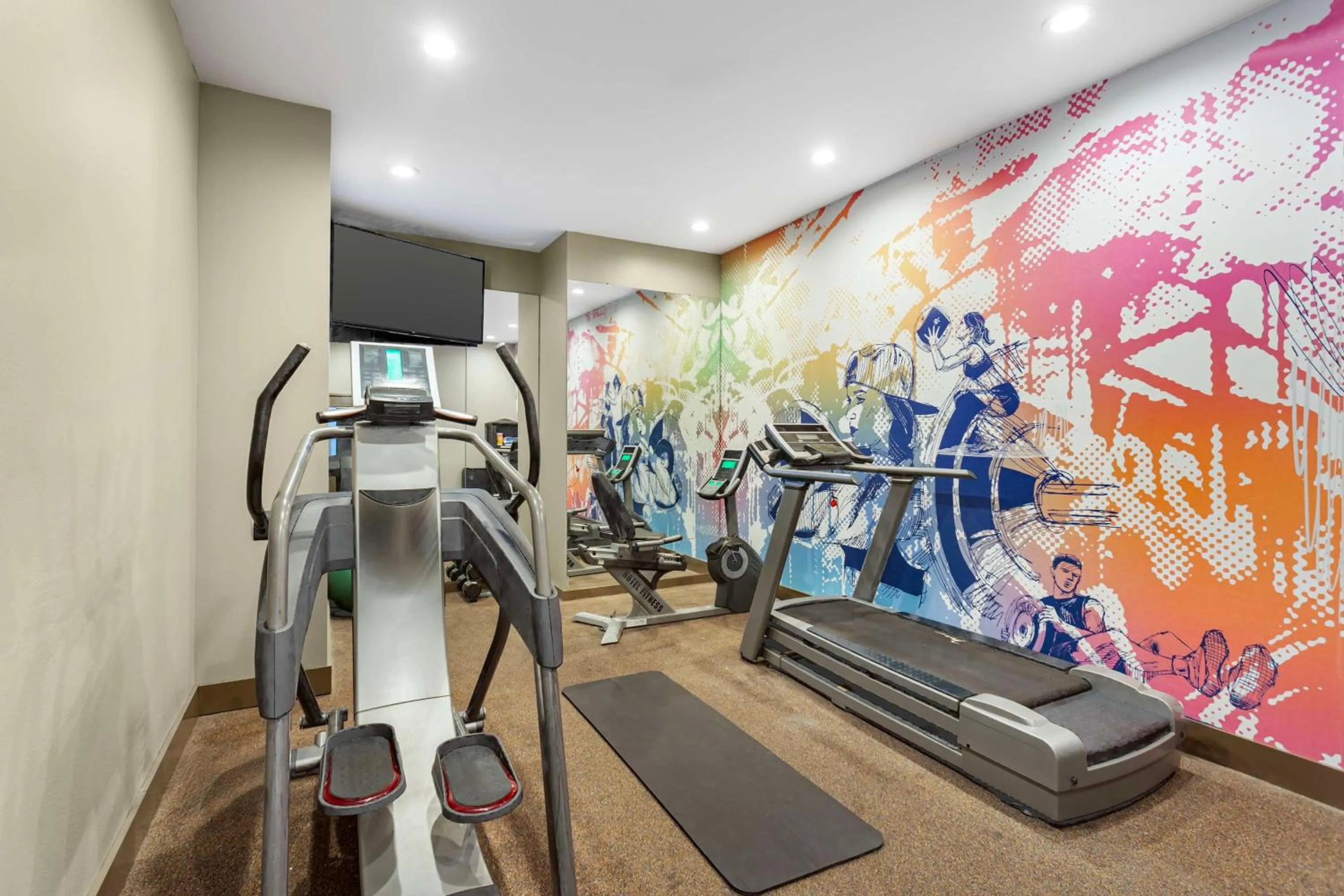 Fitness centre/facilities in Best Western Chambersburg