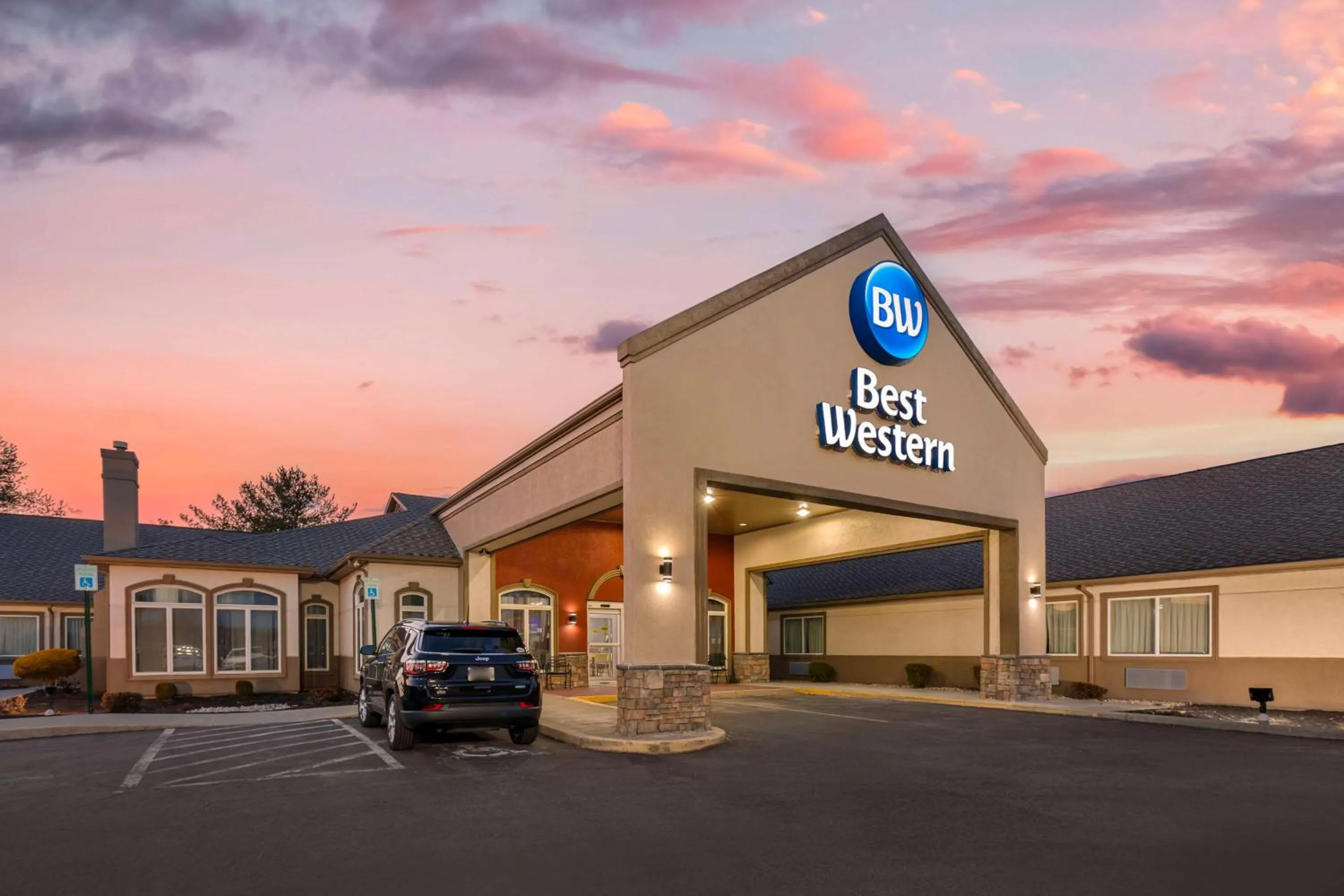 Property building in Best Western Chambersburg