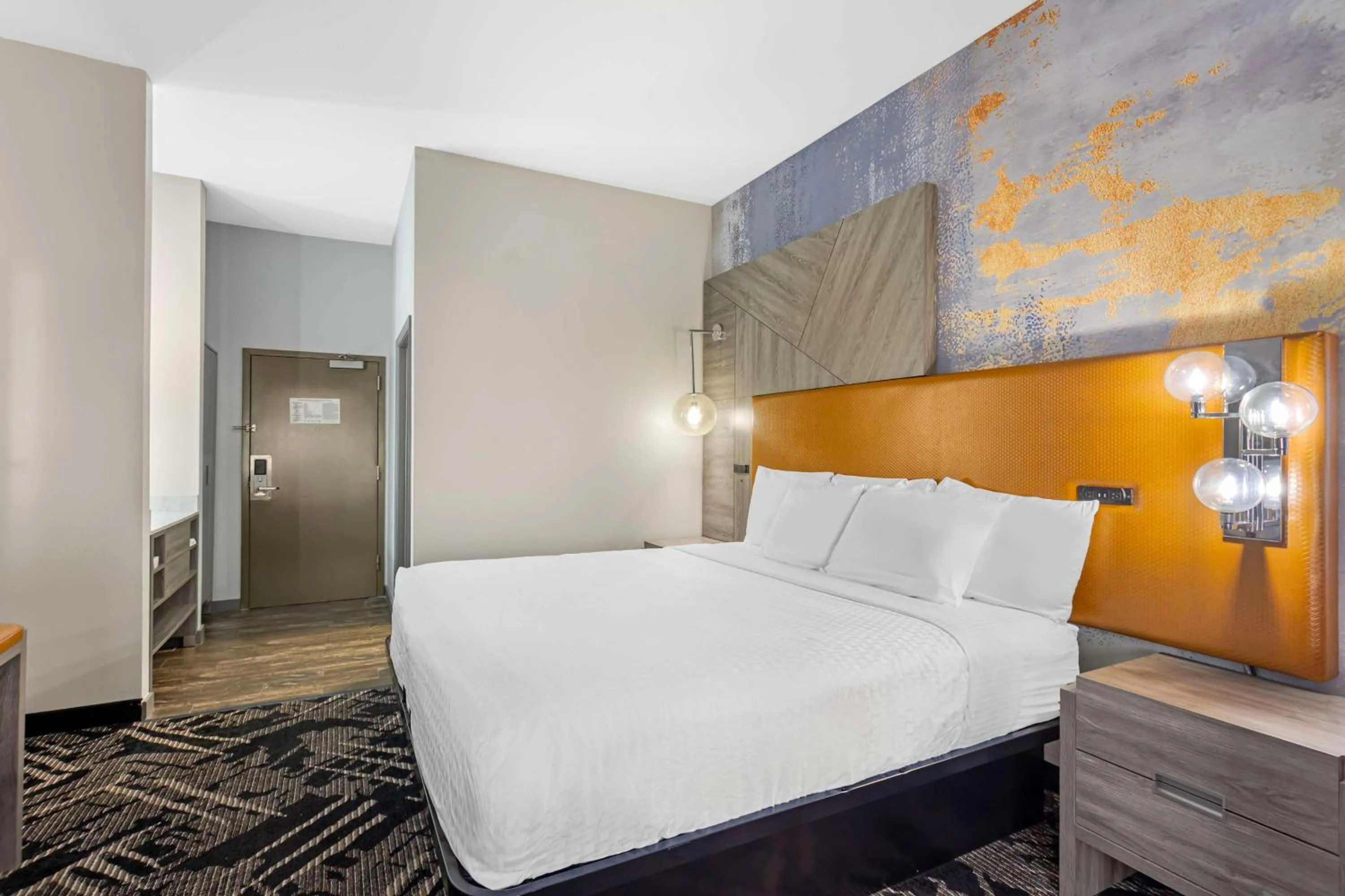 Bedroom, Bed in Best Western Chambersburg