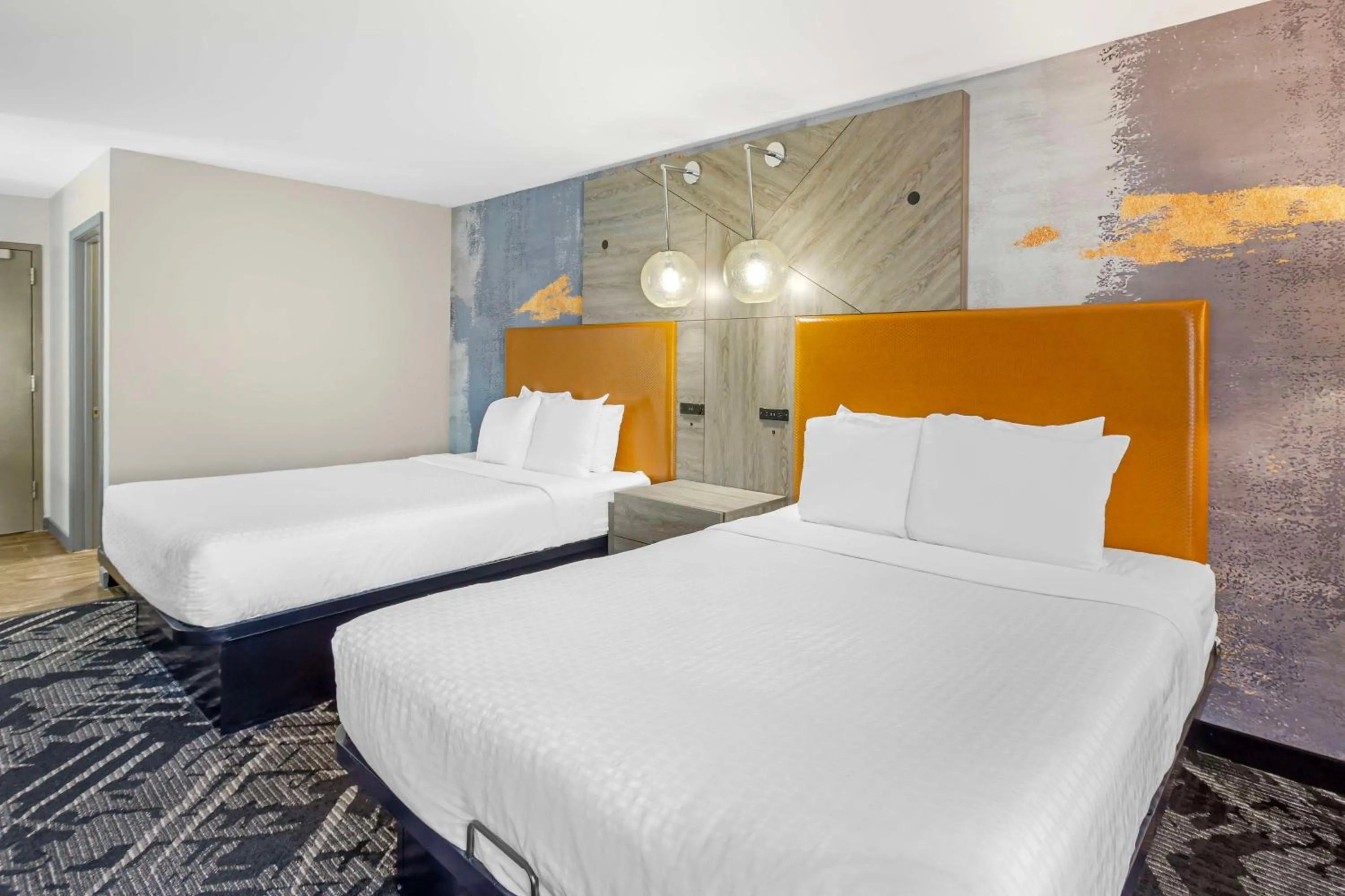 Bedroom, Bed in Best Western Chambersburg