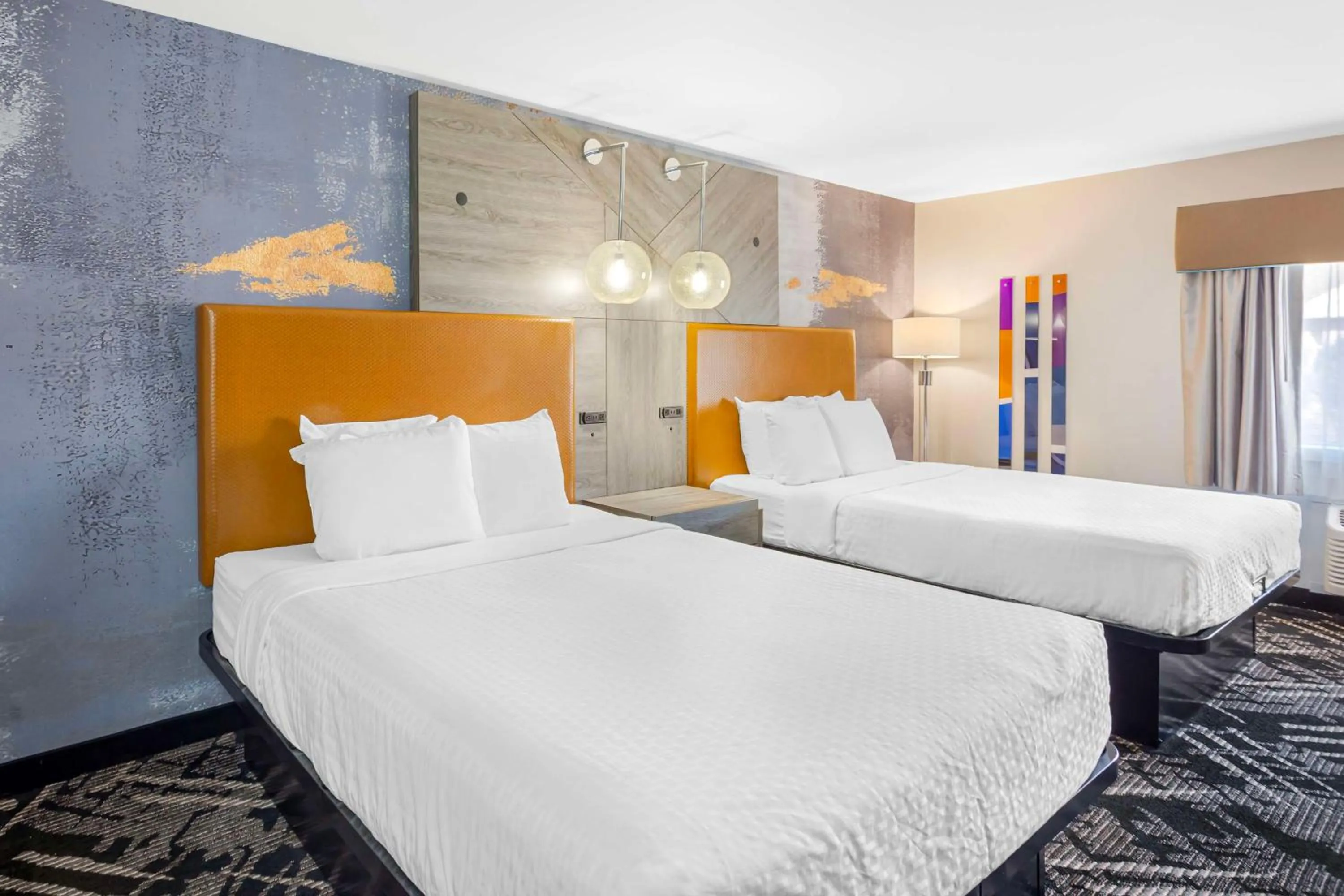 Bedroom, Bed in Best Western Chambersburg