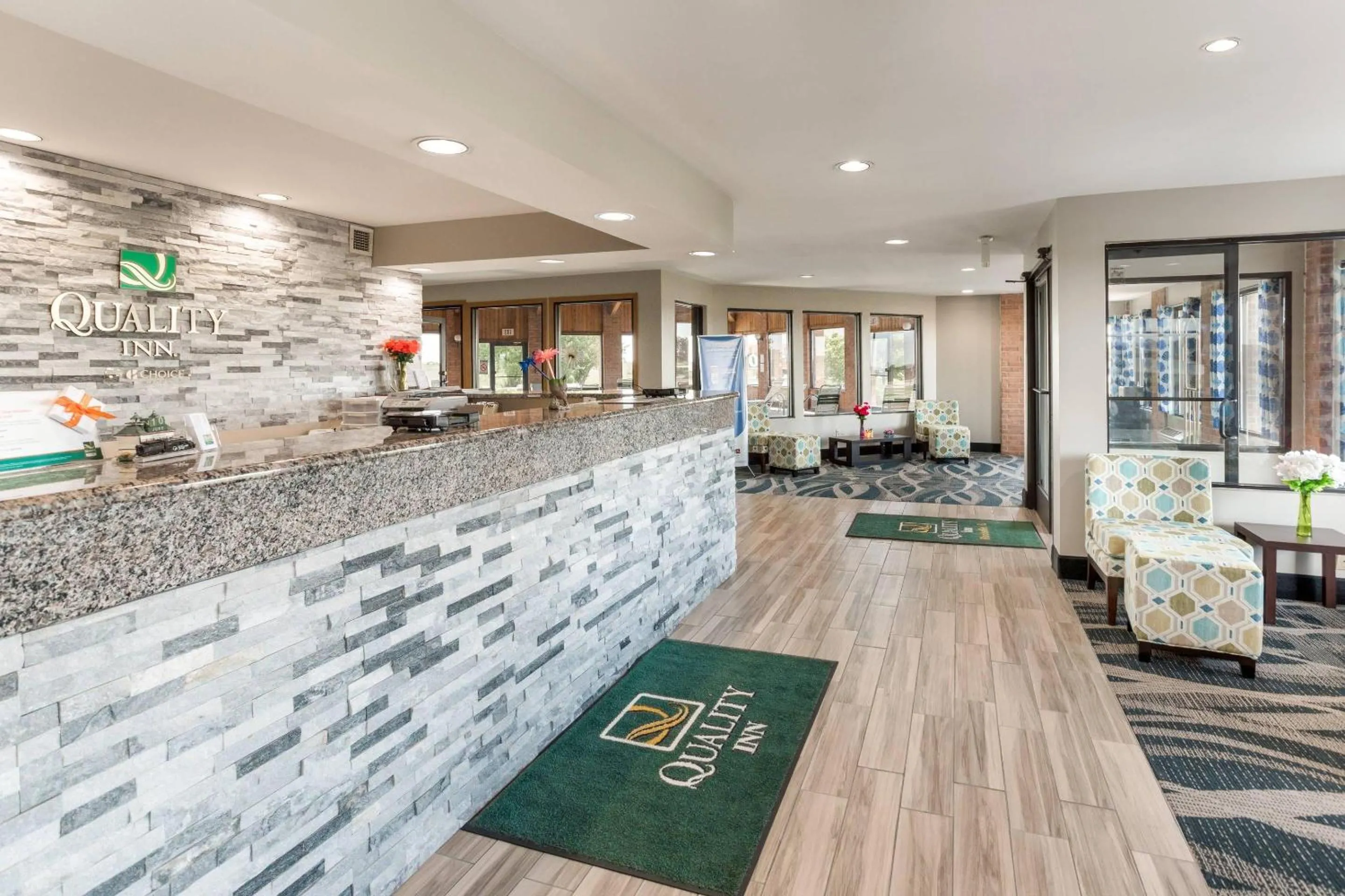 Lobby or reception in Quality Inn Rochelle