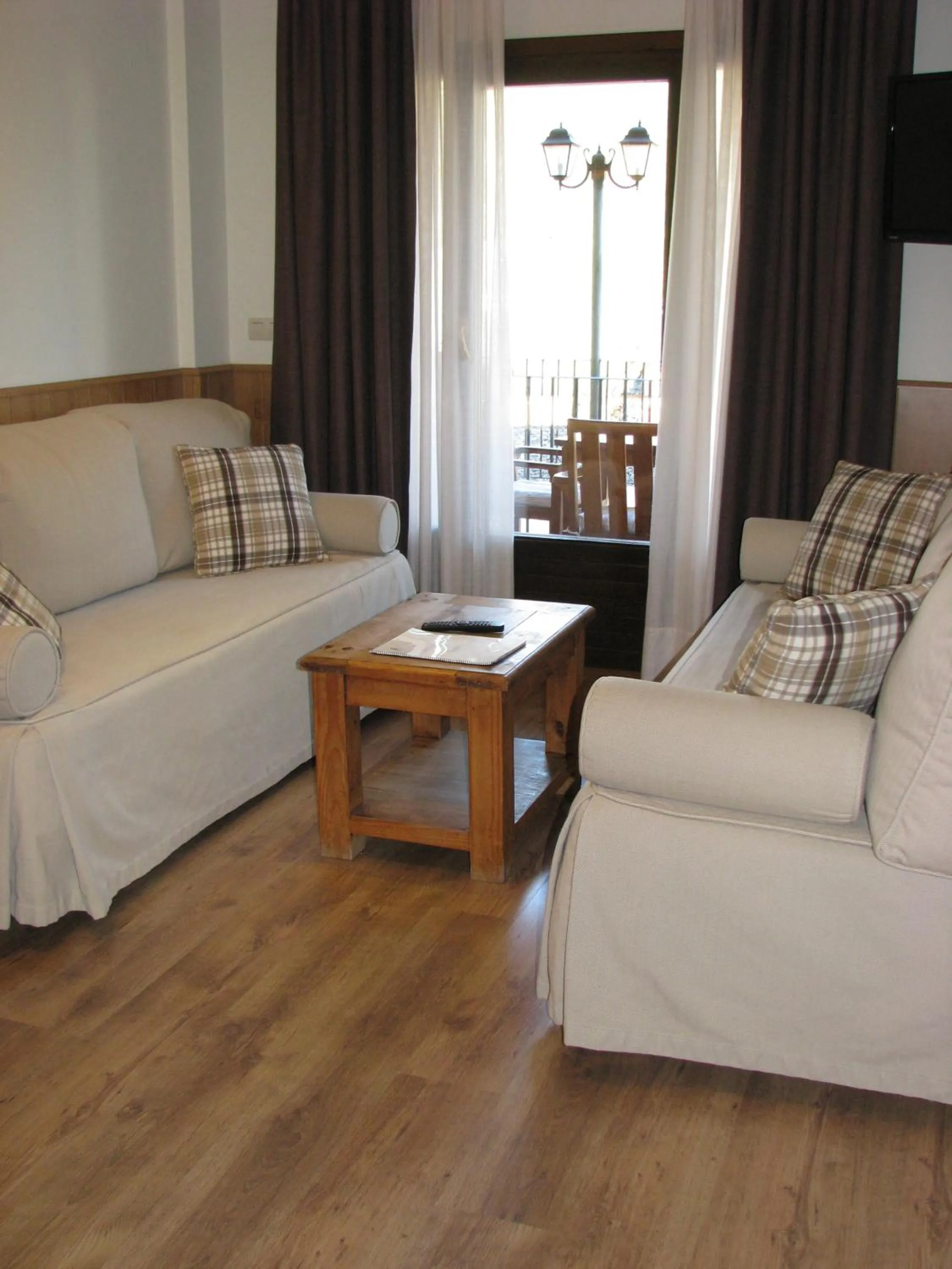 Bed in Aparthotel Sarrato