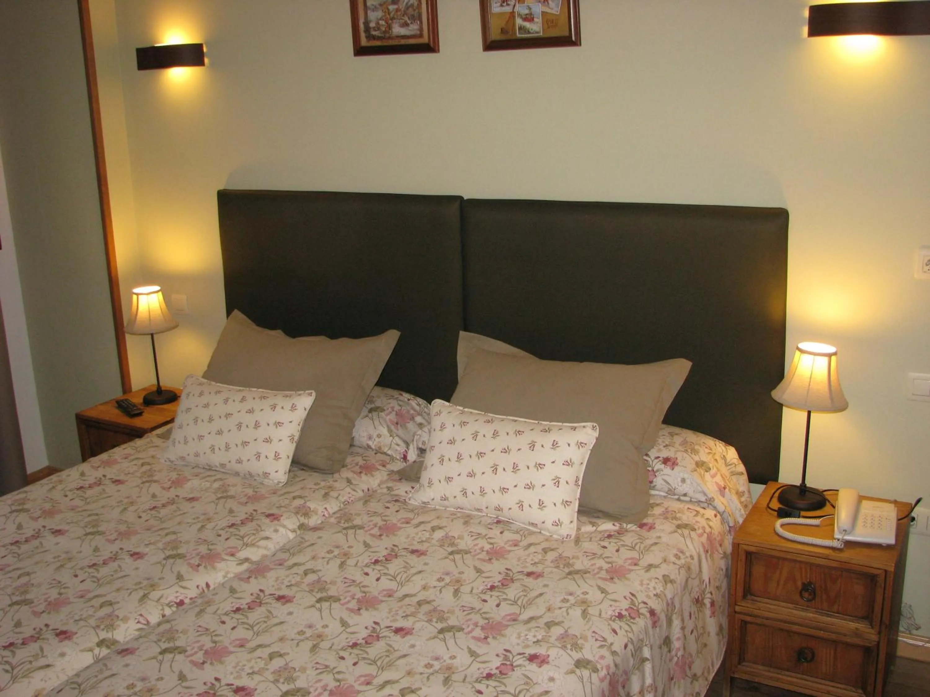 Bed in Aparthotel Sarrato