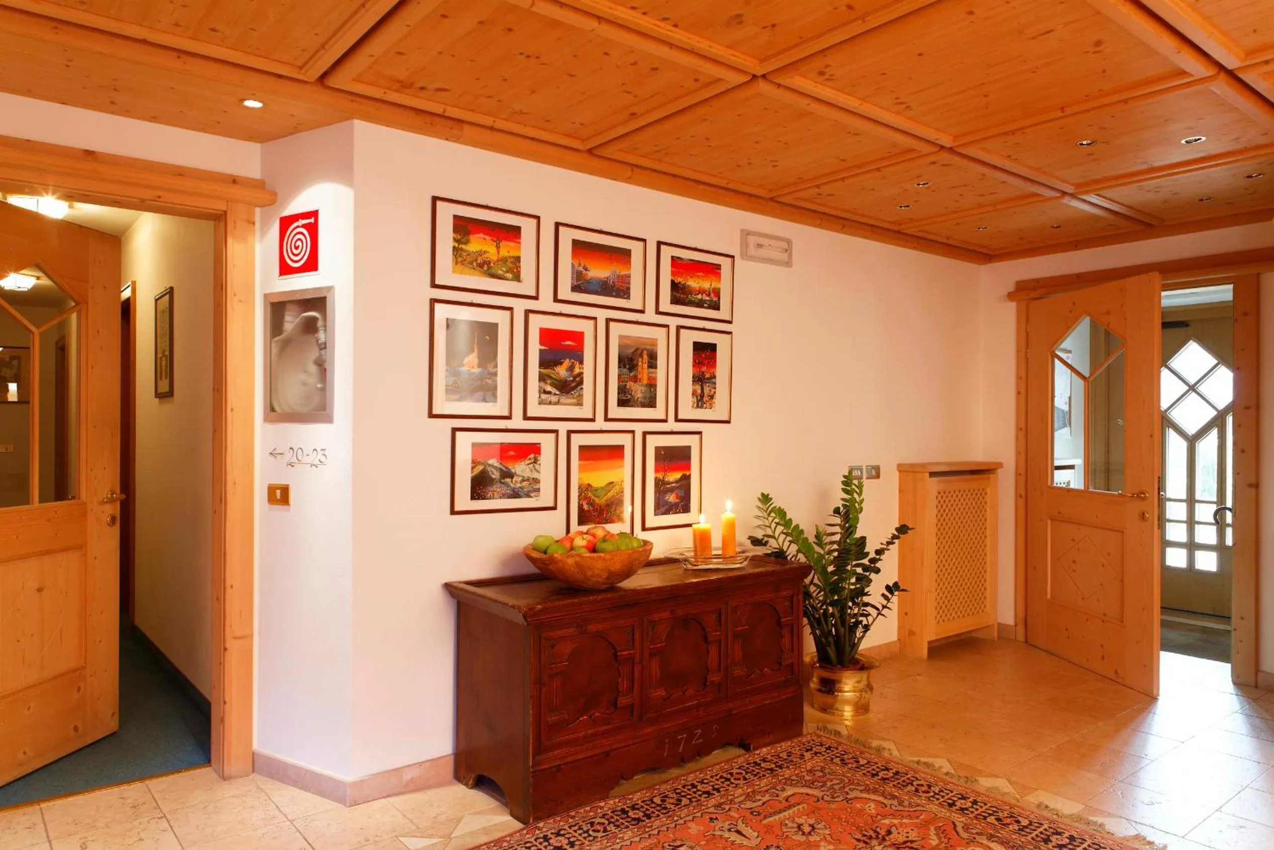 Decorative detail in Ciasa Roby