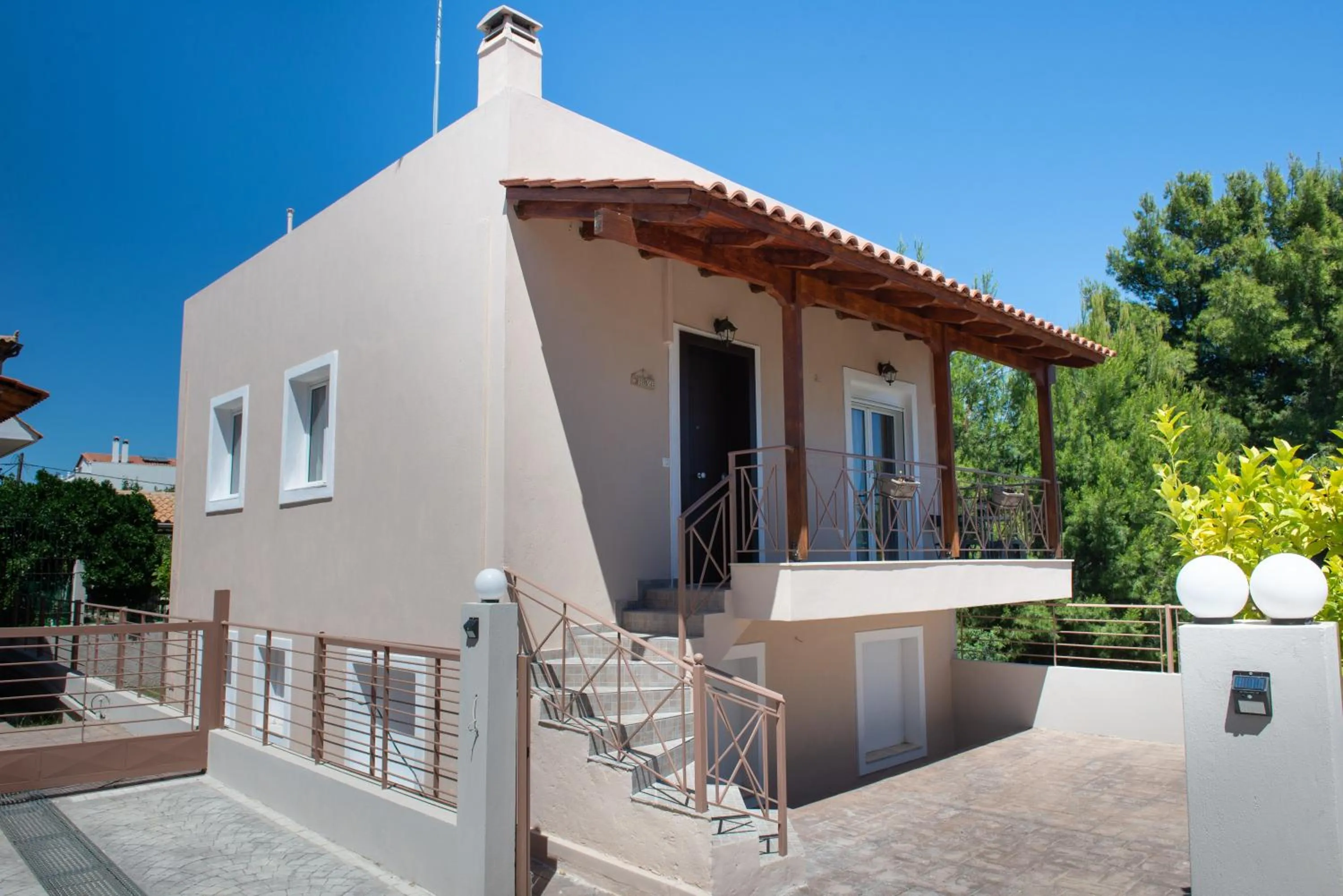 Bird's eye view in Artemissoula near airport