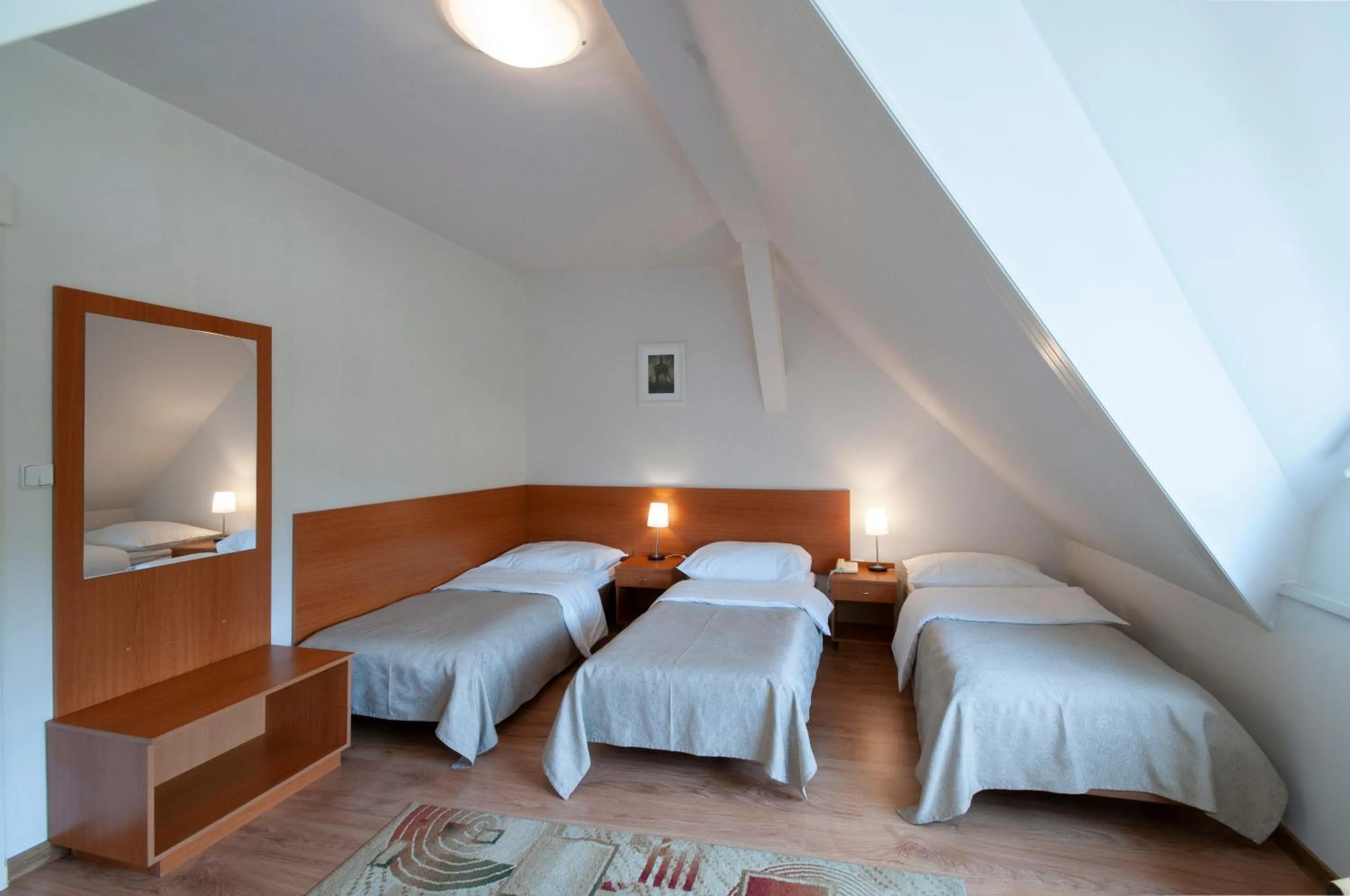 Photo of the whole room, Bed in Art Deco Hotel Hoffmann