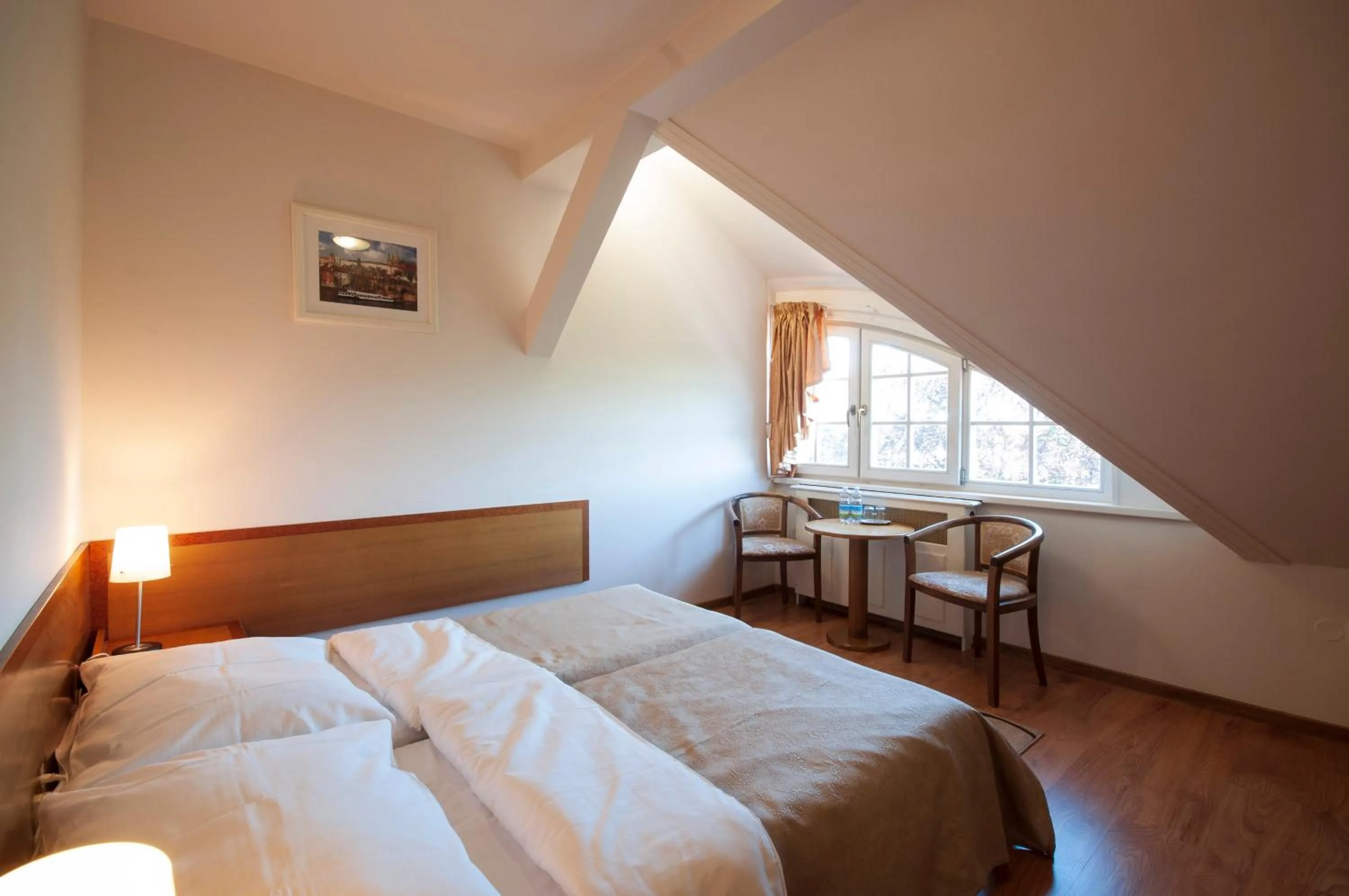 Photo of the whole room, Bed in Art Deco Hotel Hoffmann