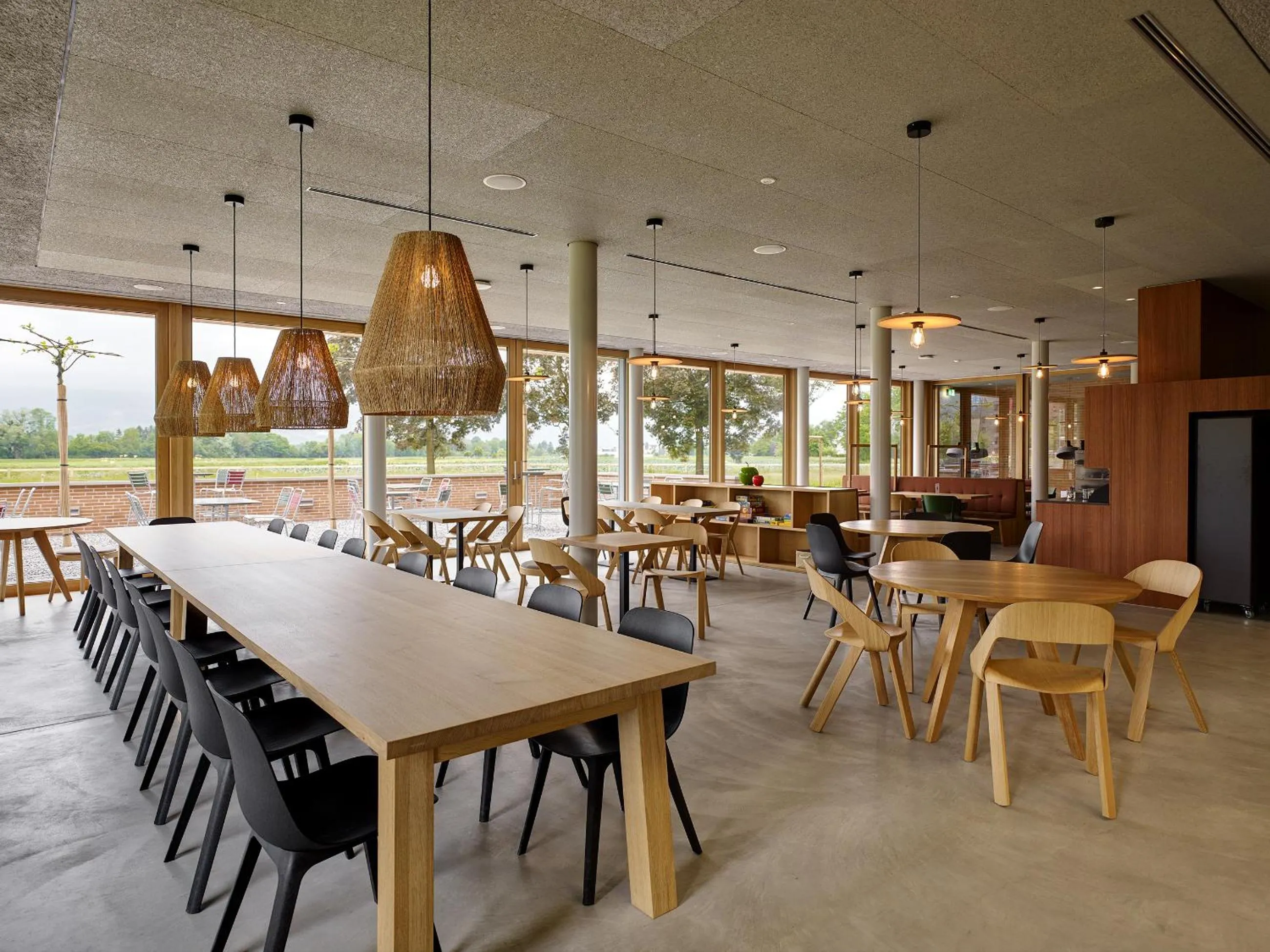 Restaurant/places to eat in Schaan-Vaduz Youth Hostel