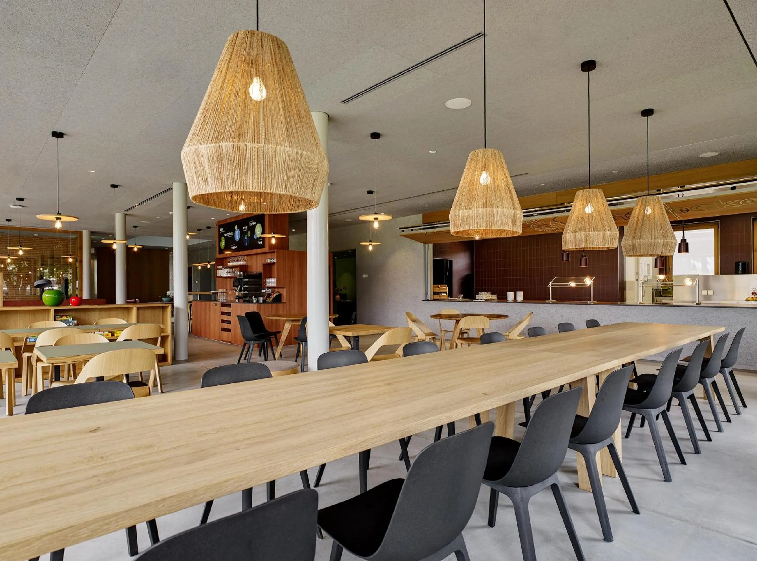 Restaurant/places to eat in Schaan-Vaduz Youth Hostel