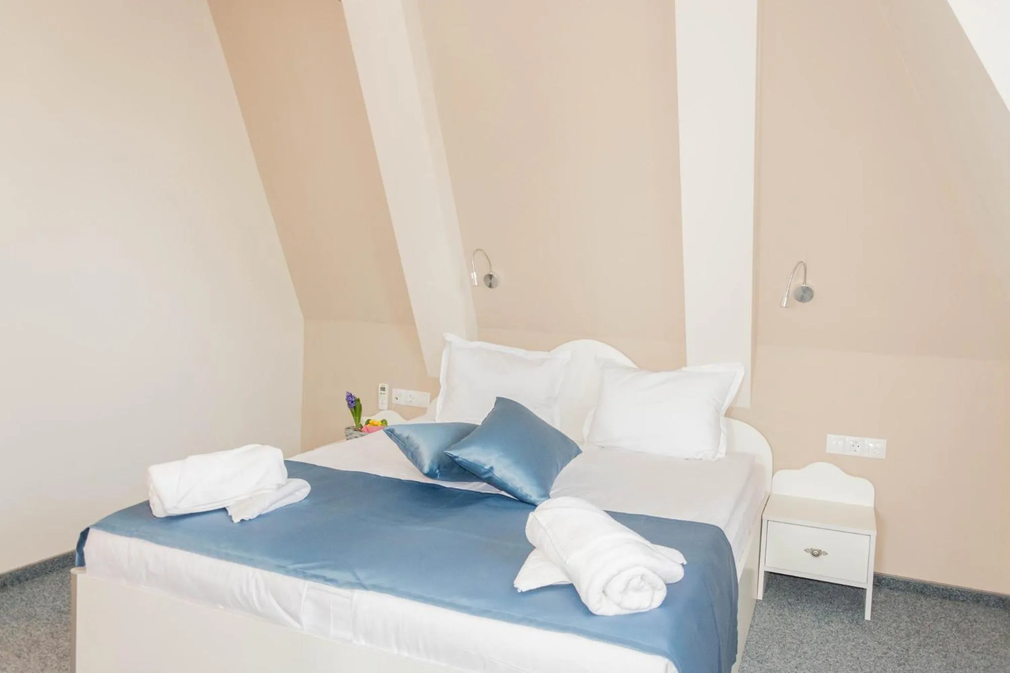 Bed in Family Hotel Belle Epoque Beach