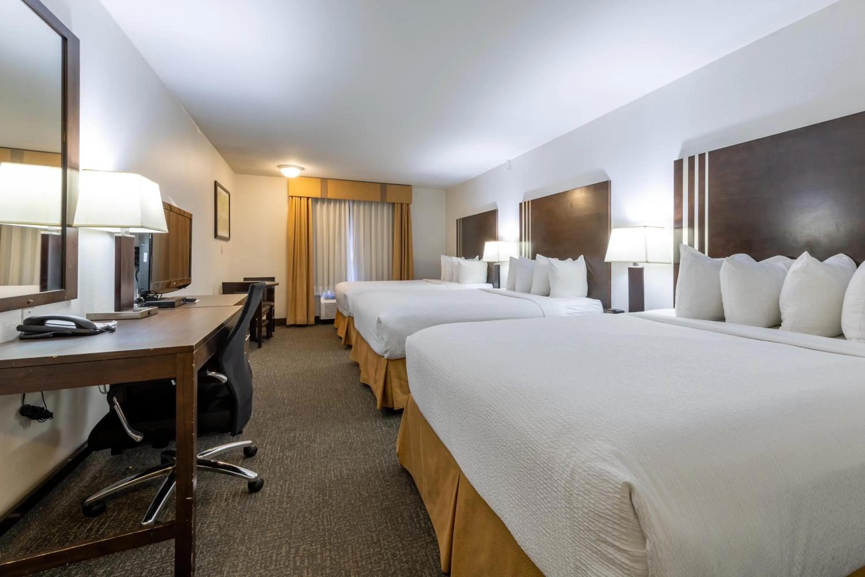 Bedroom, Bed in Ramada Golden