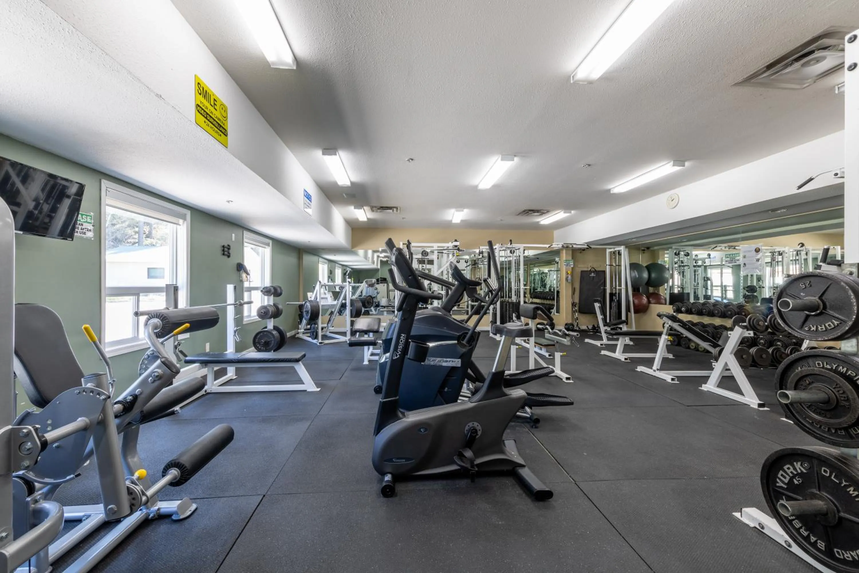 Fitness centre/facilities in Ramada Golden
