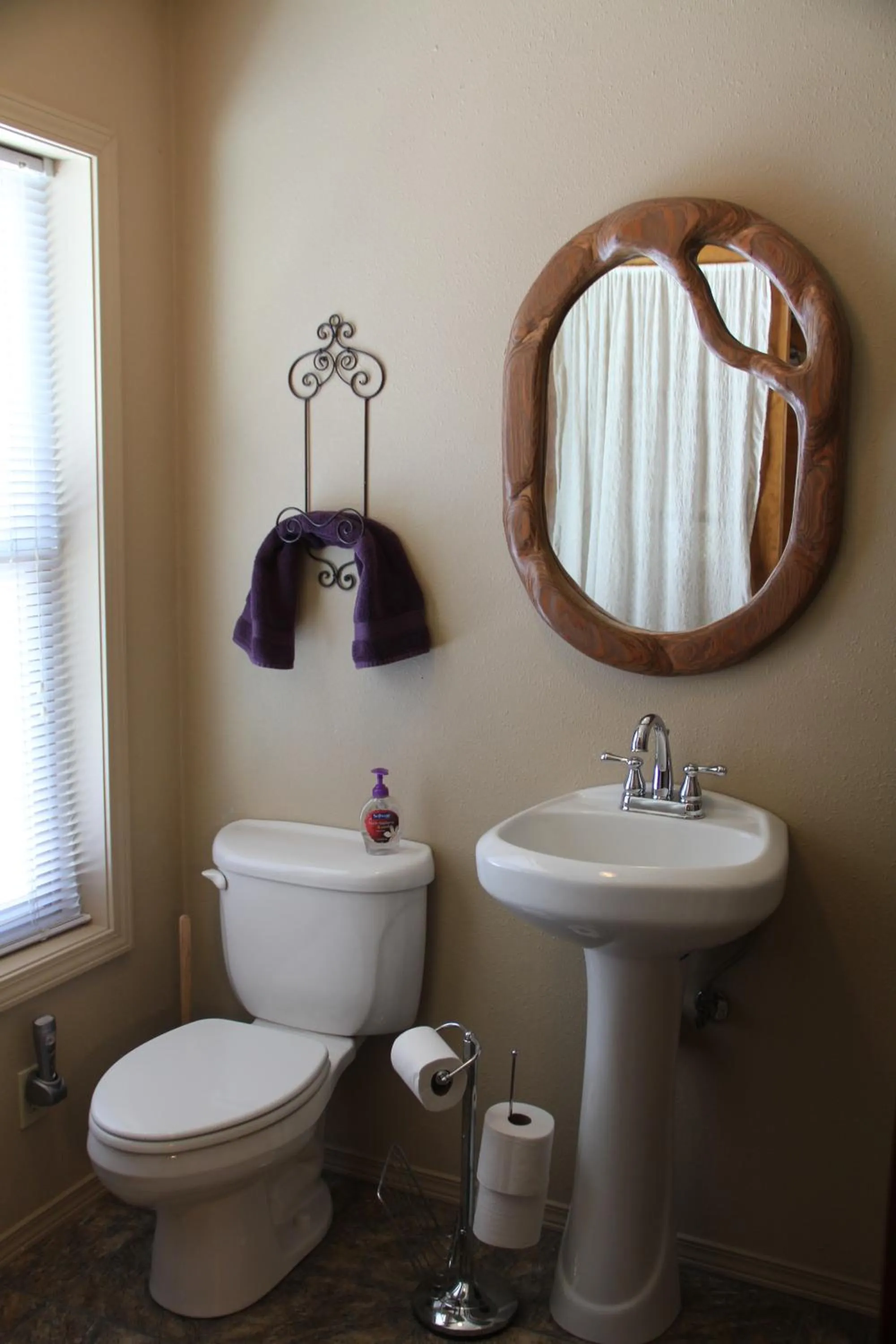 Bathroom in Sugar Loaf Lodge & Cabins