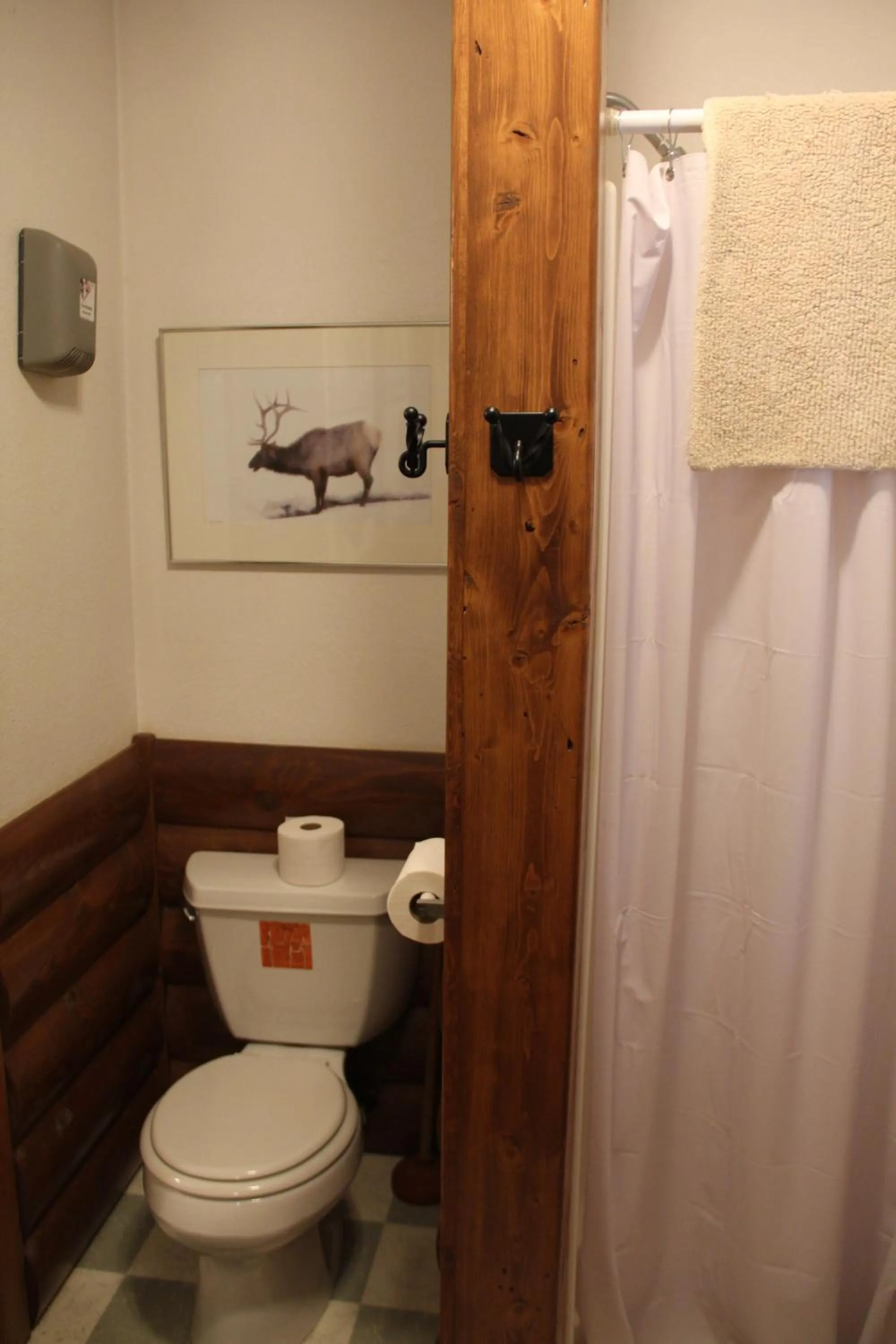 Bathroom in Sugar Loaf Lodge & Cabins