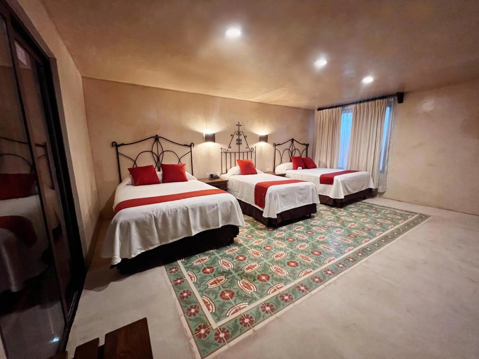 Bedroom, Bed in Hotel Meson del Marques