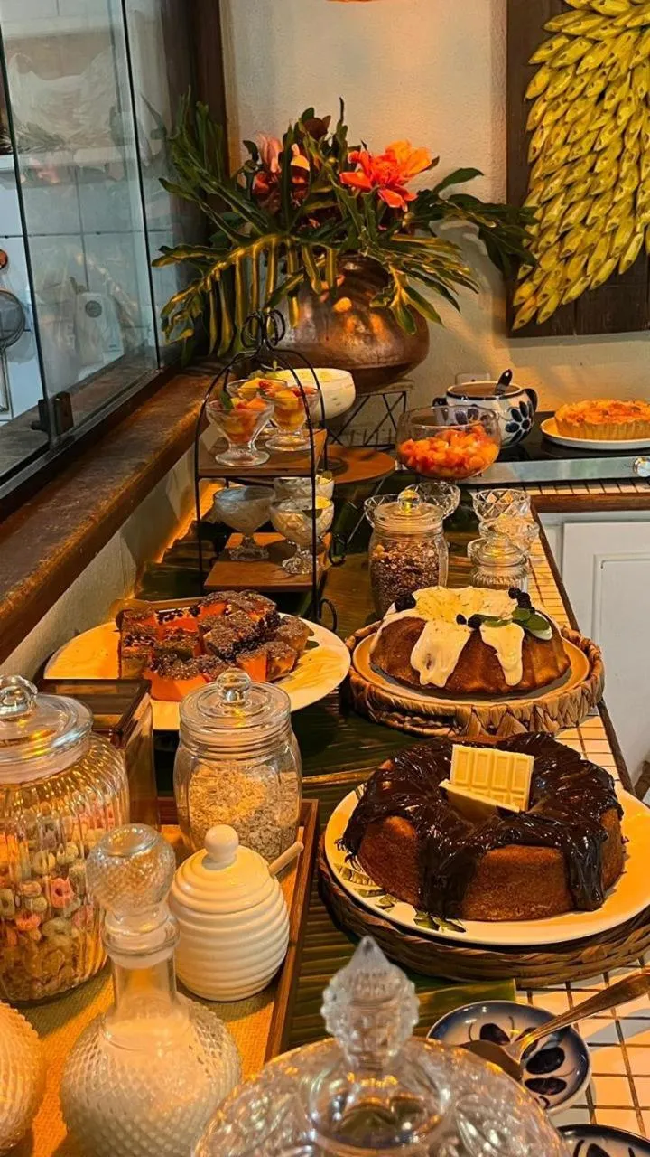 Buffet breakfast in Pousada Vitorino