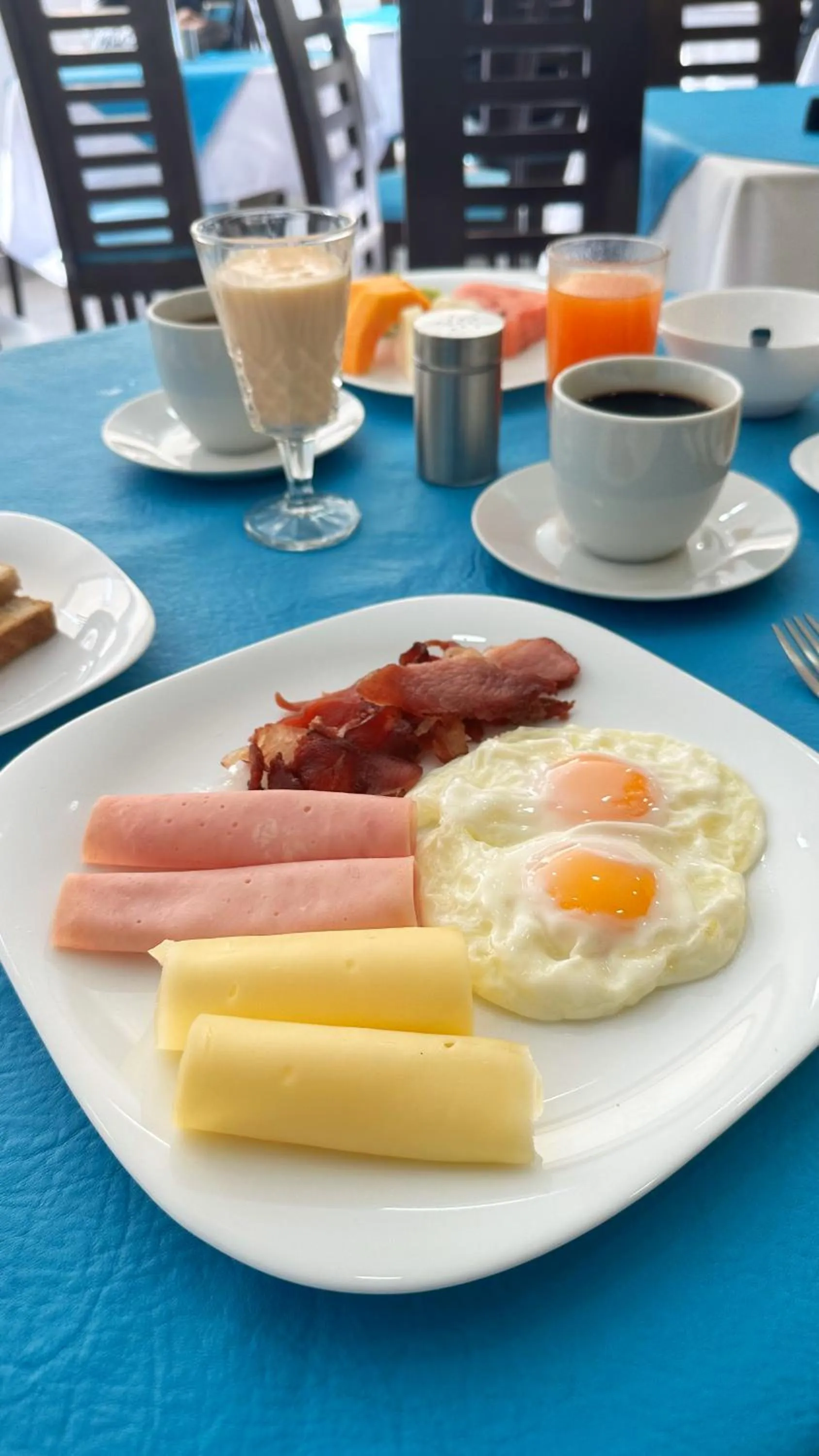 Breakfast in Delfines Apart Hotel