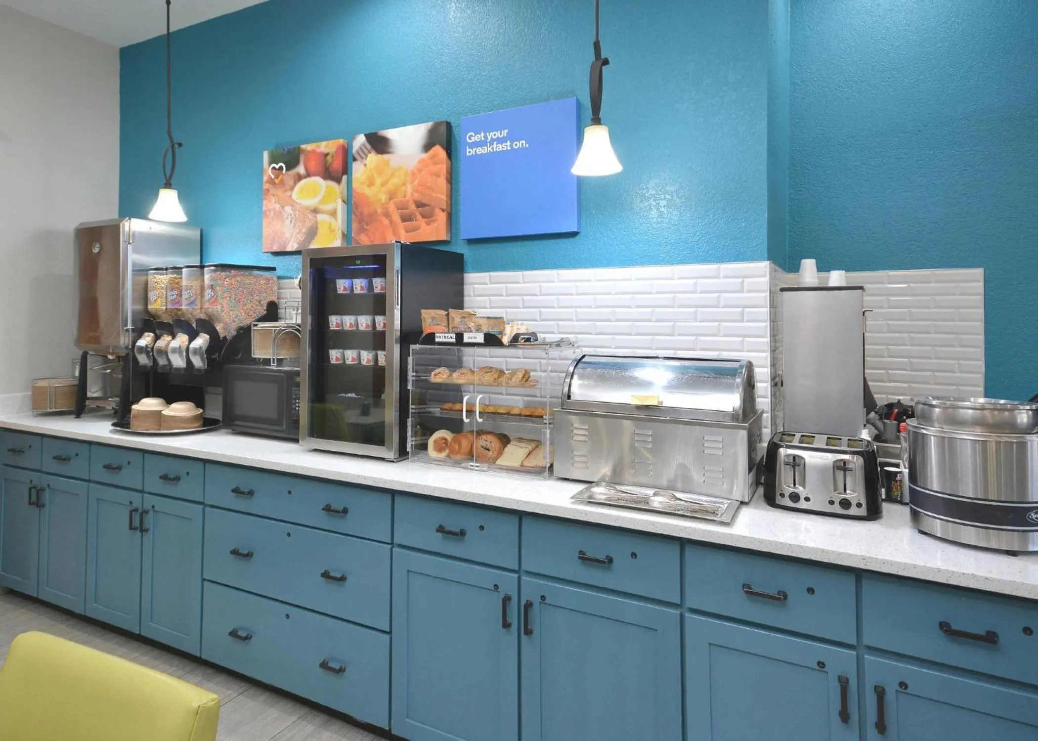 Breakfast in Brookstone Lodge near Biltmore Village, an Ascend Collection Hotel