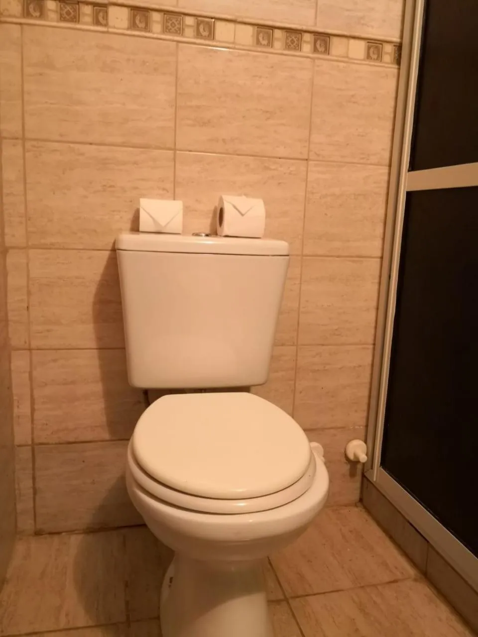 Bathroom in Palo Rosa Lodge