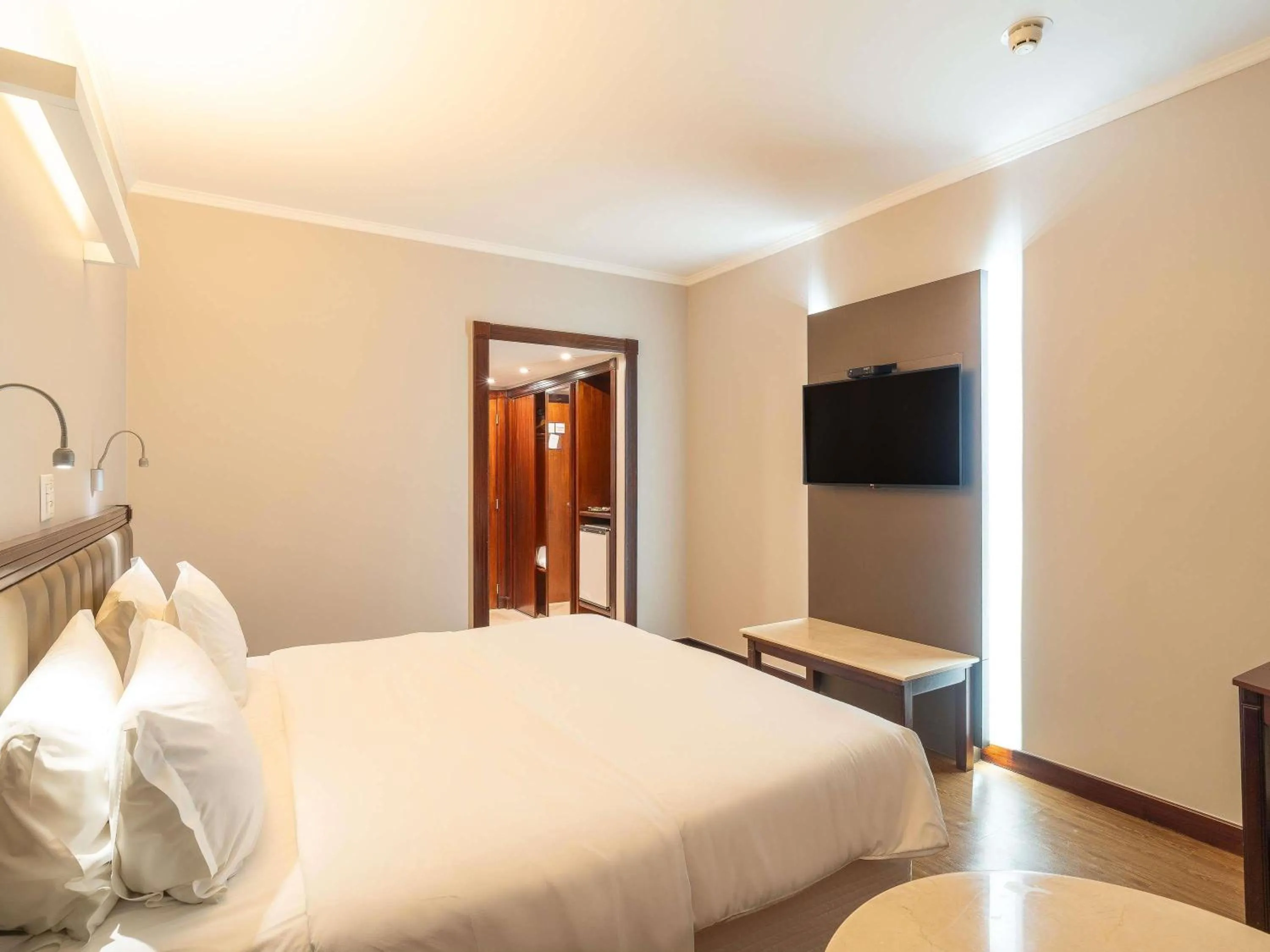 Bedroom, Bed in Mercure Uberlândia Plaza Shopping