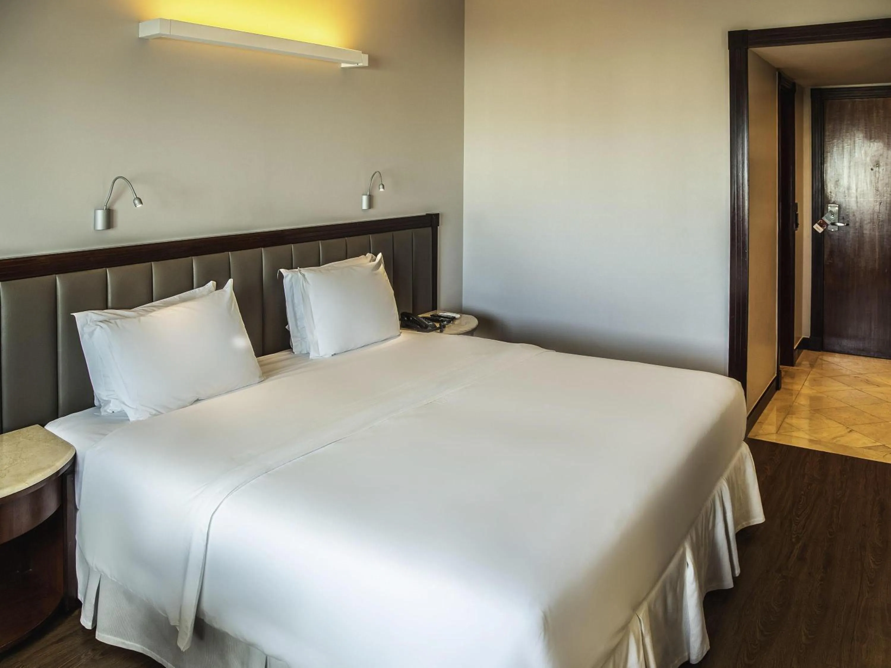 Bedroom, Bed in Mercure Uberlândia Plaza Shopping