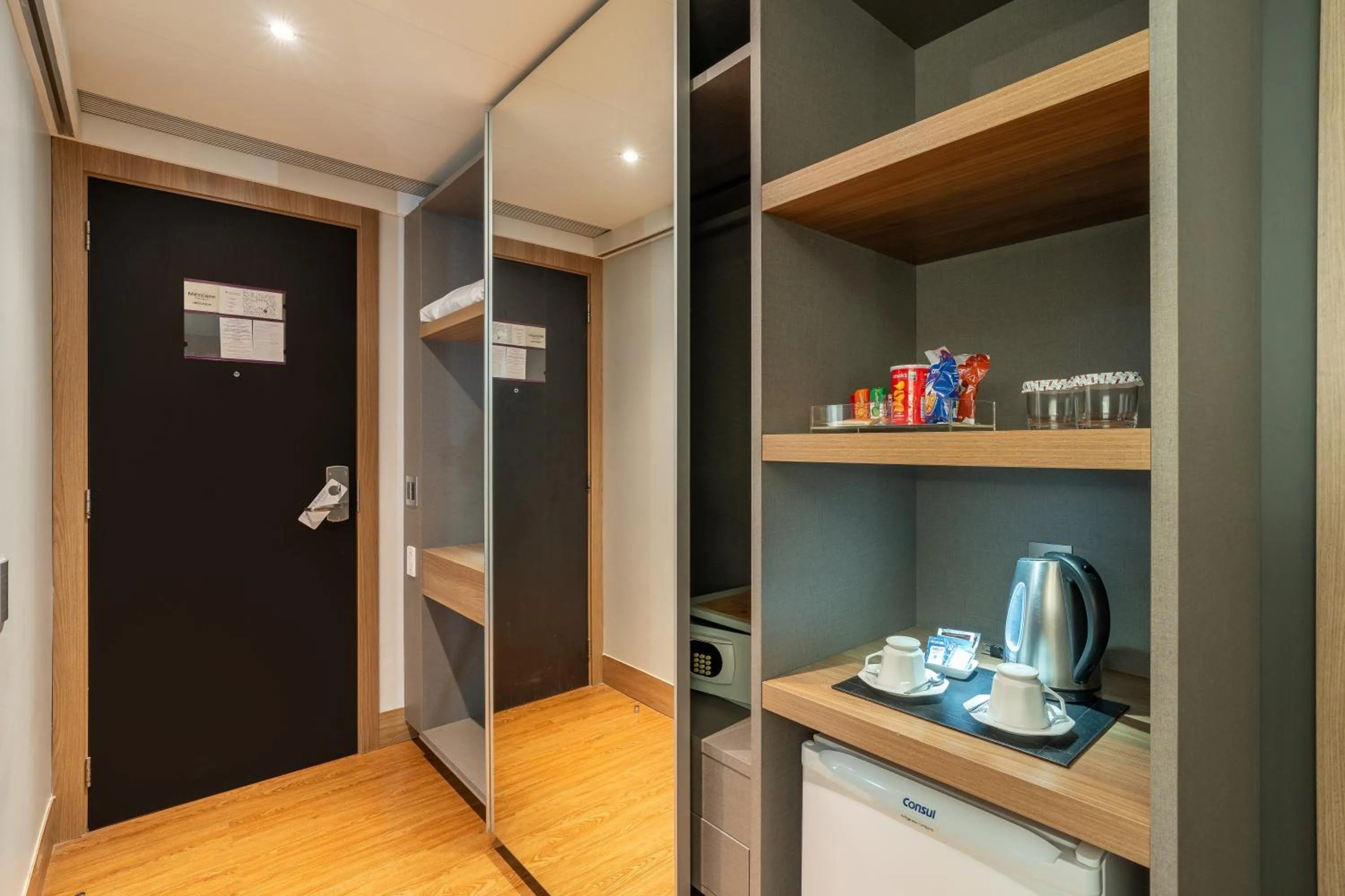 Coffee/tea facilities in Mercure Uberlândia Plaza Shopping