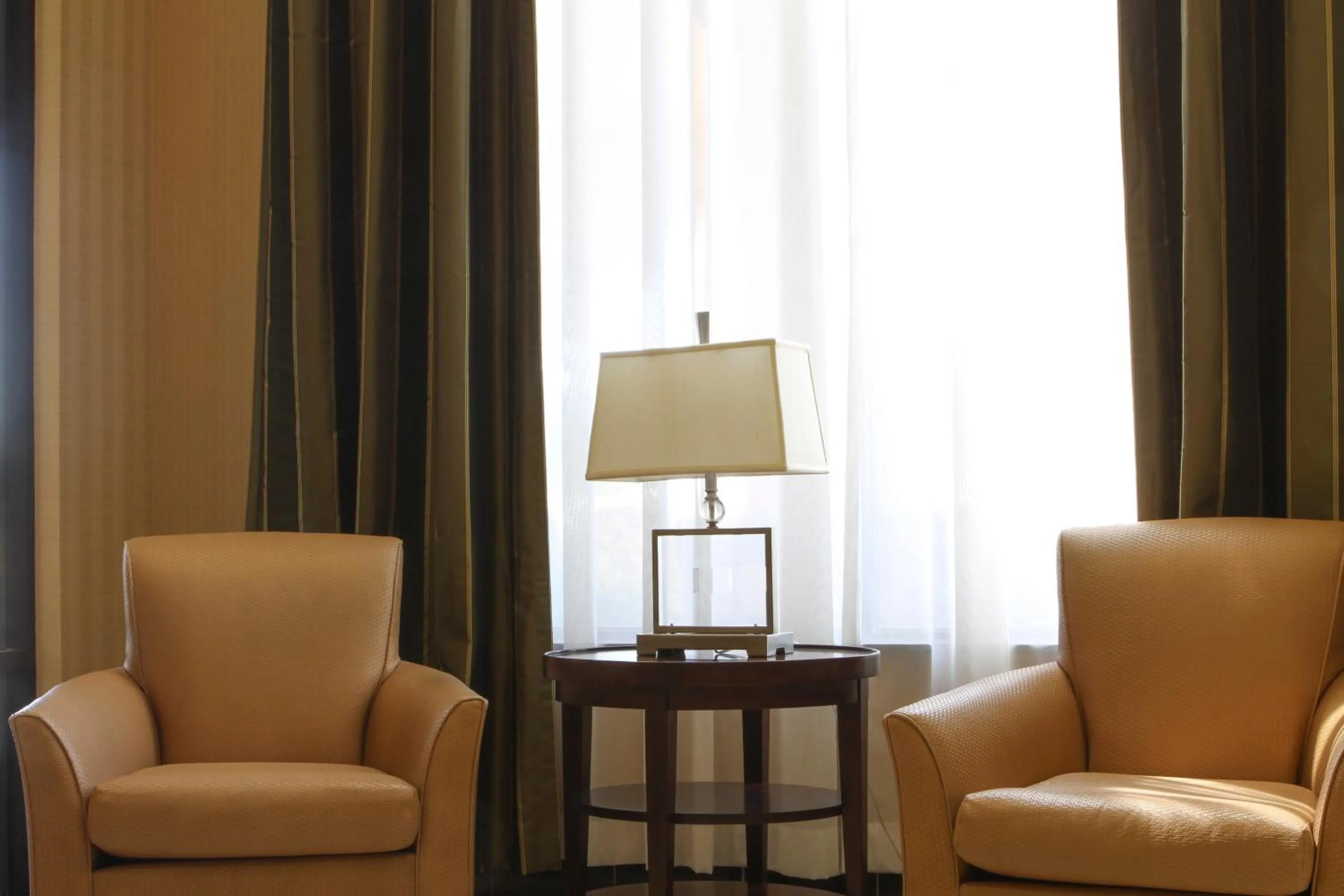 Communal lounge/ TV room in GreenTree Inn and Suites Florence, AZ