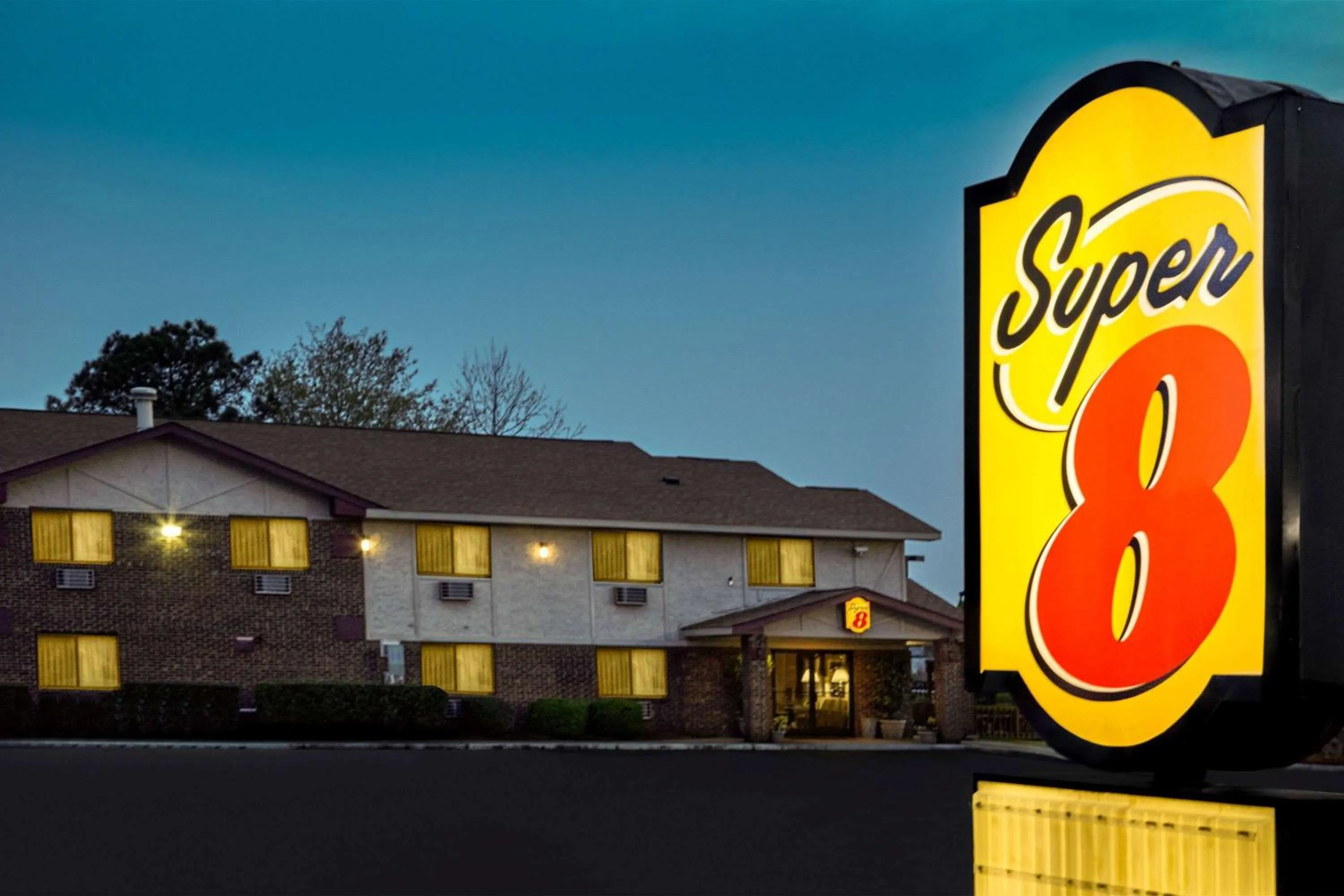 Property building in Super 8 by Wyndham Greenville