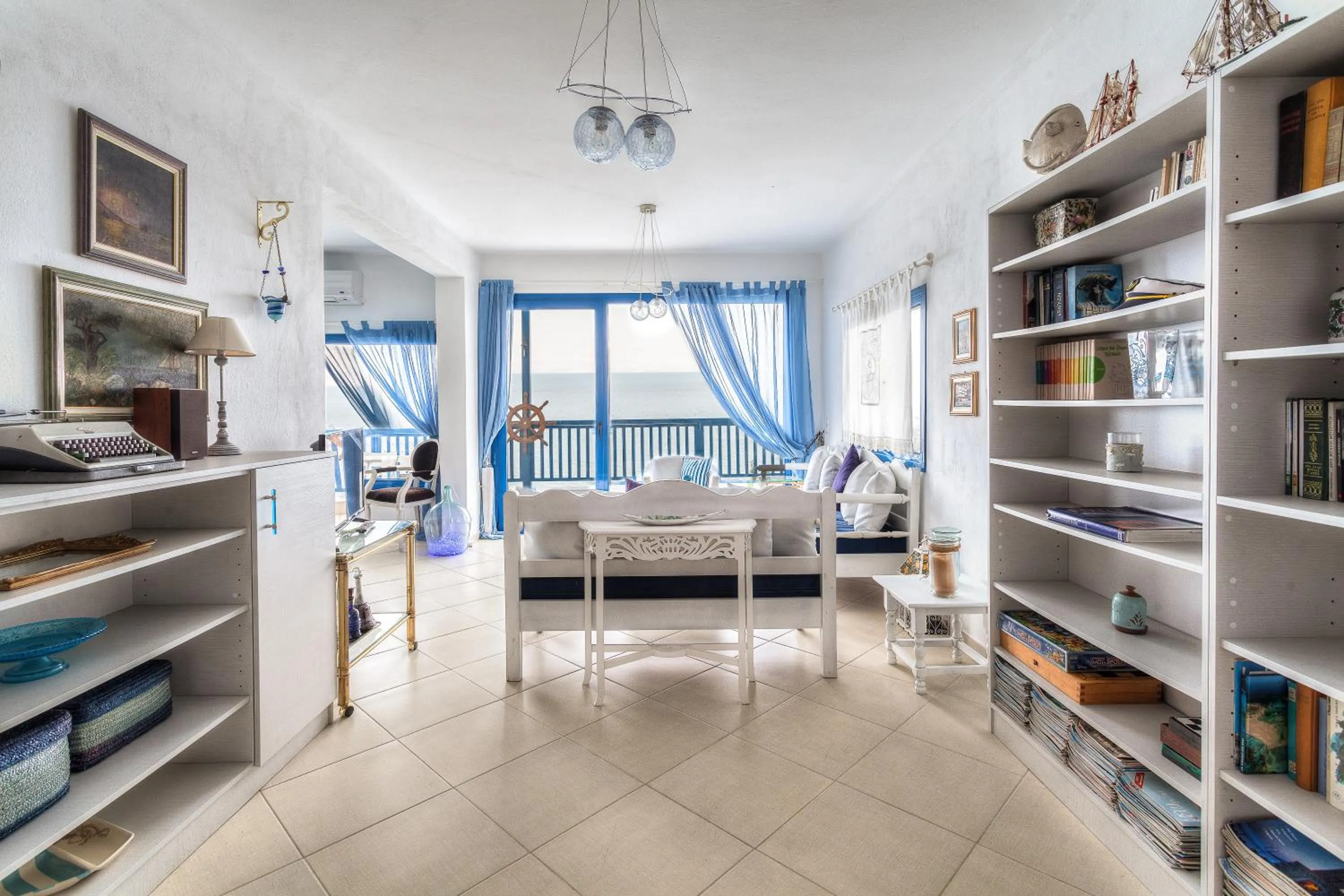 Bed in Navy Greece Villa with swimming pool & sea view