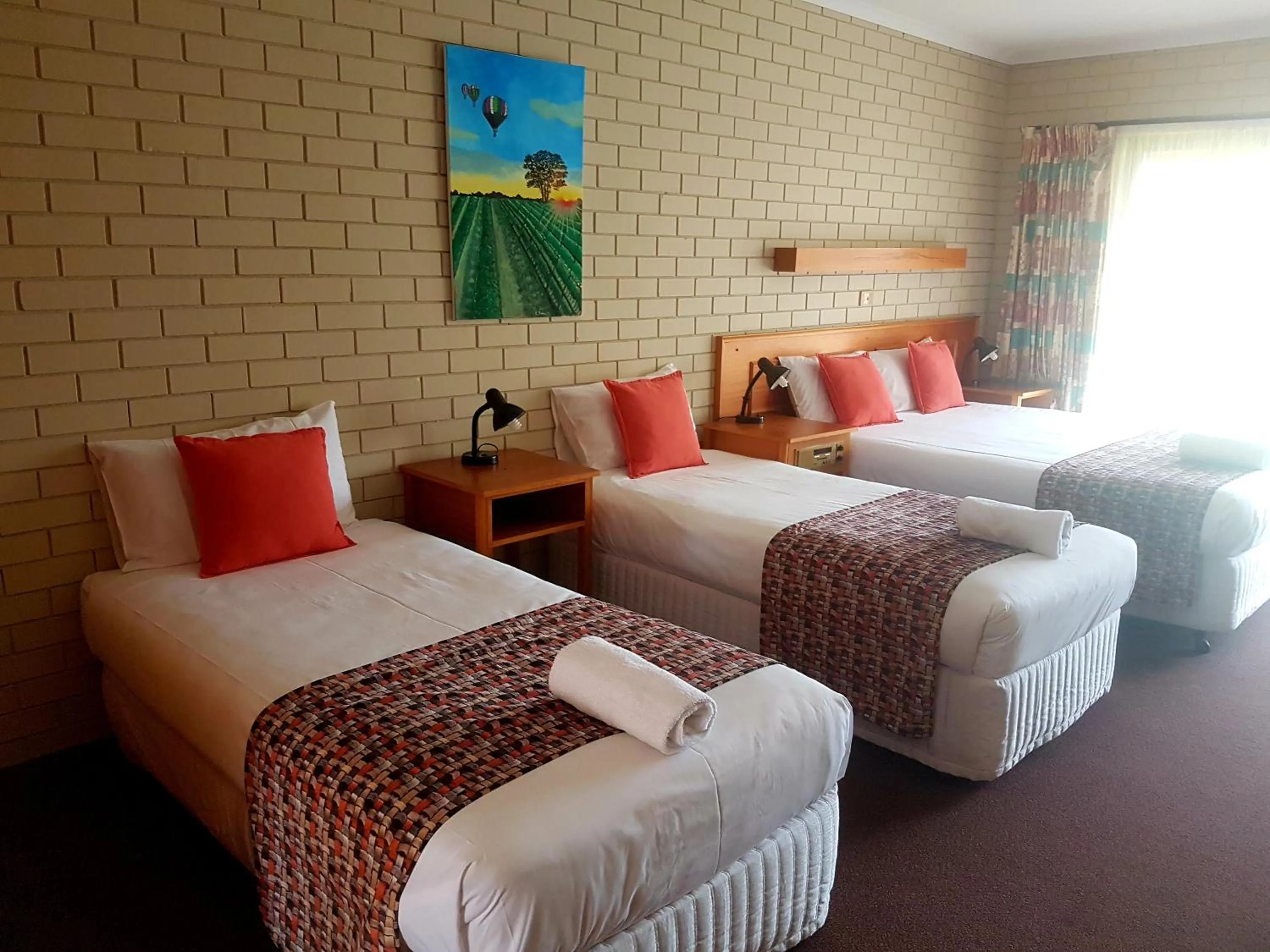 Bedroom, Bed in Barooga Country Inn Motel