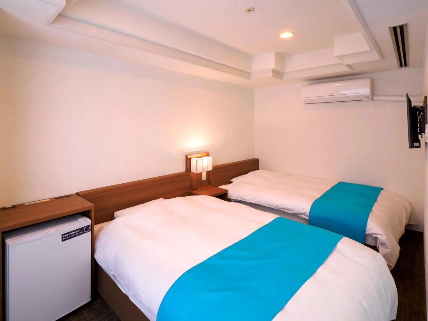 Bed in Airline Hotel