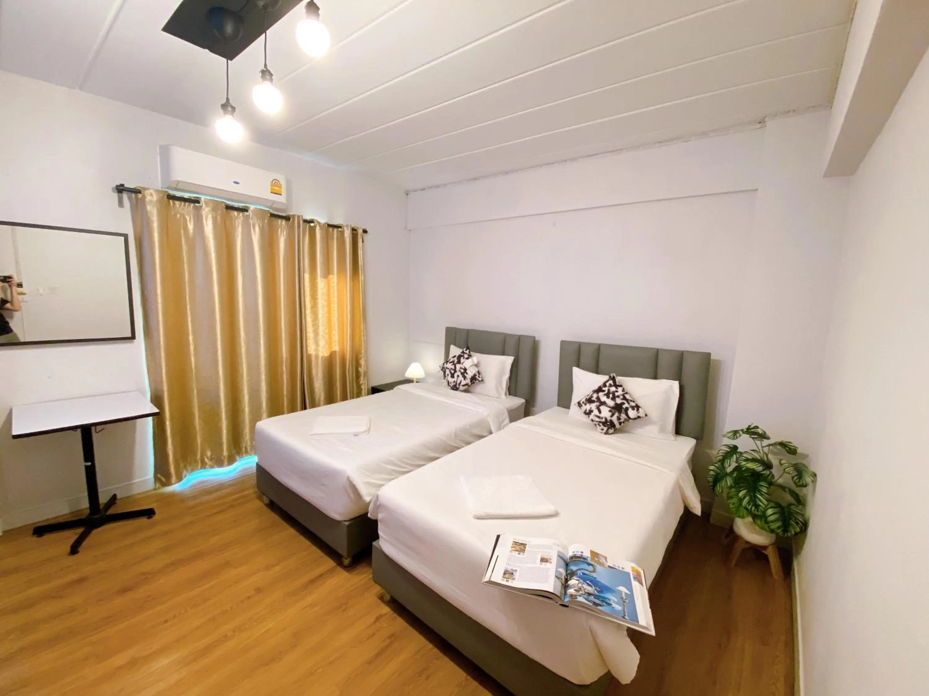 Bed in T.U.B. Mansion