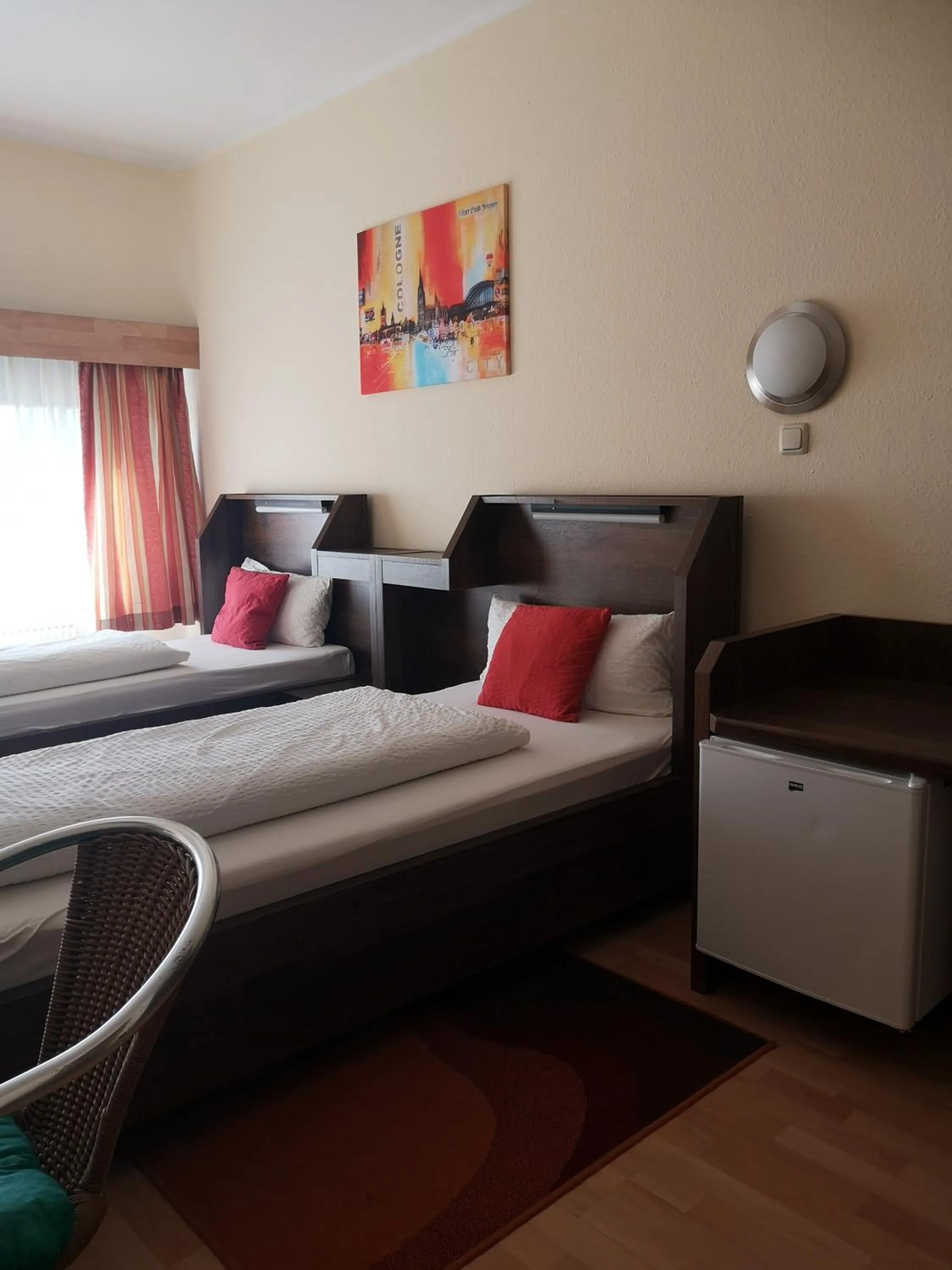 Bed in Hotel Köln-Bonn