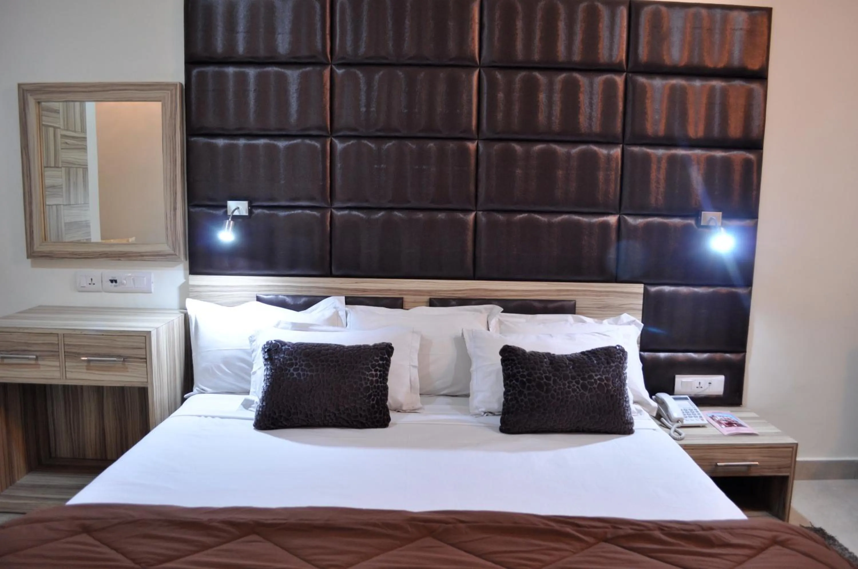 Bed in Solo Victoria Hotel